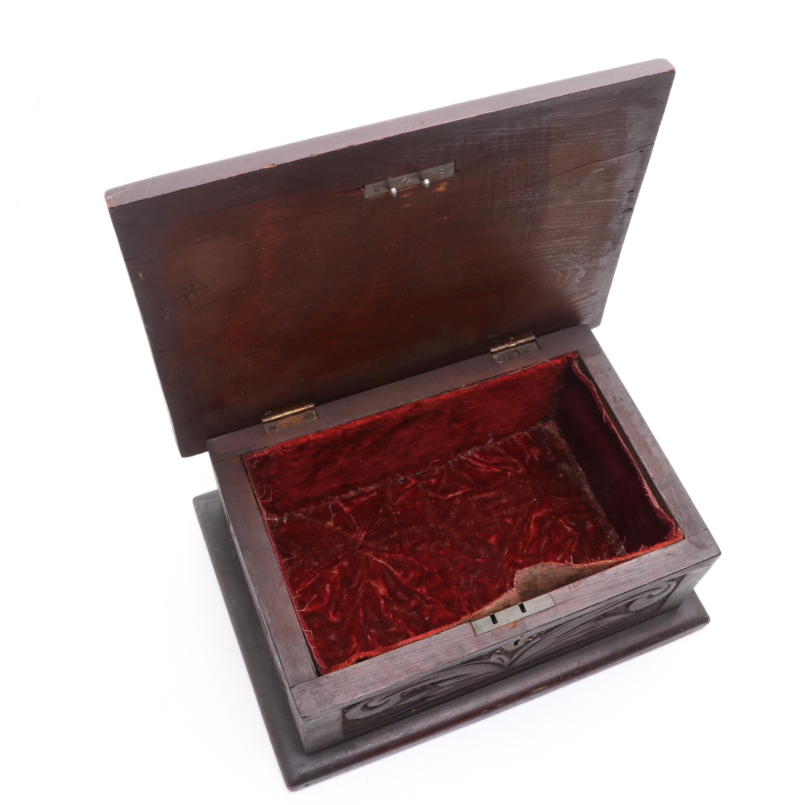 Victorian Black Forest Style Carved Walnut Leaf Motif Wood Velvet Lined Box