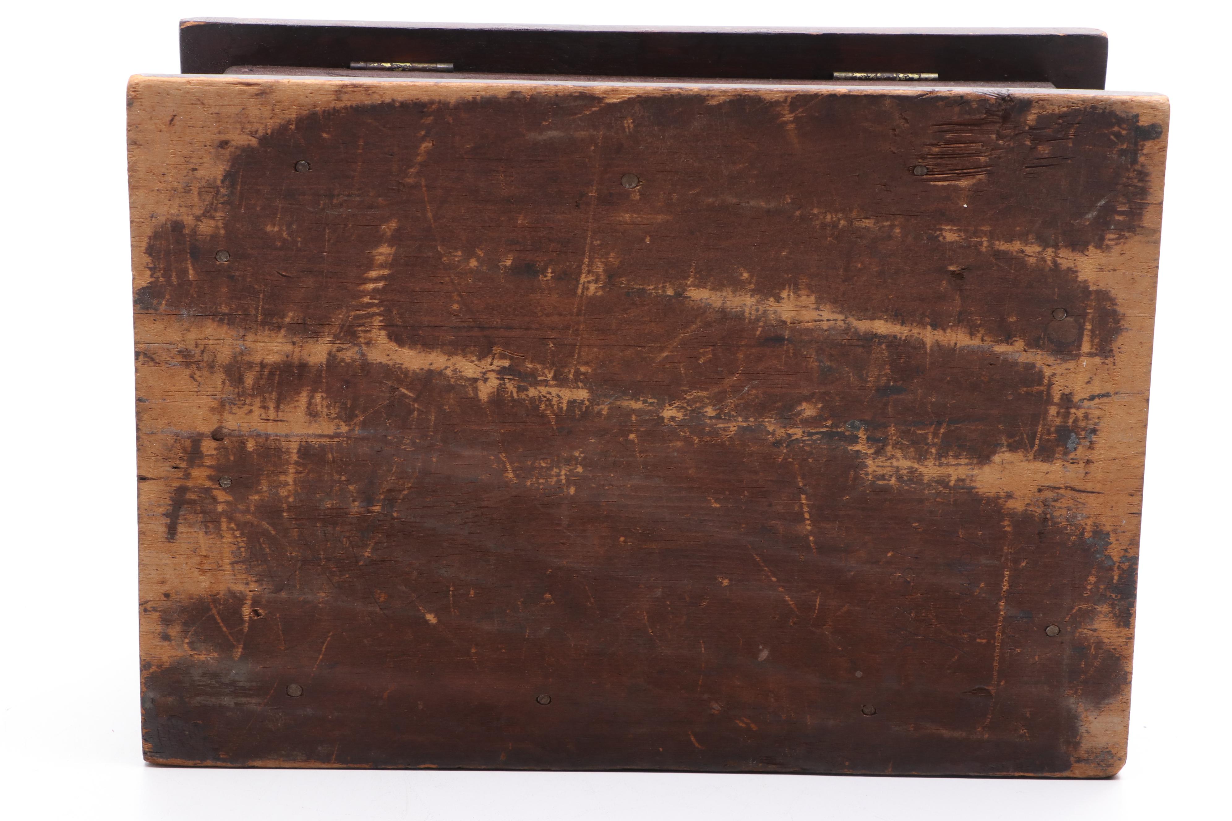 Victorian Black Forest Style Carved Walnut Leaf Motif Wood Velvet Lined Box