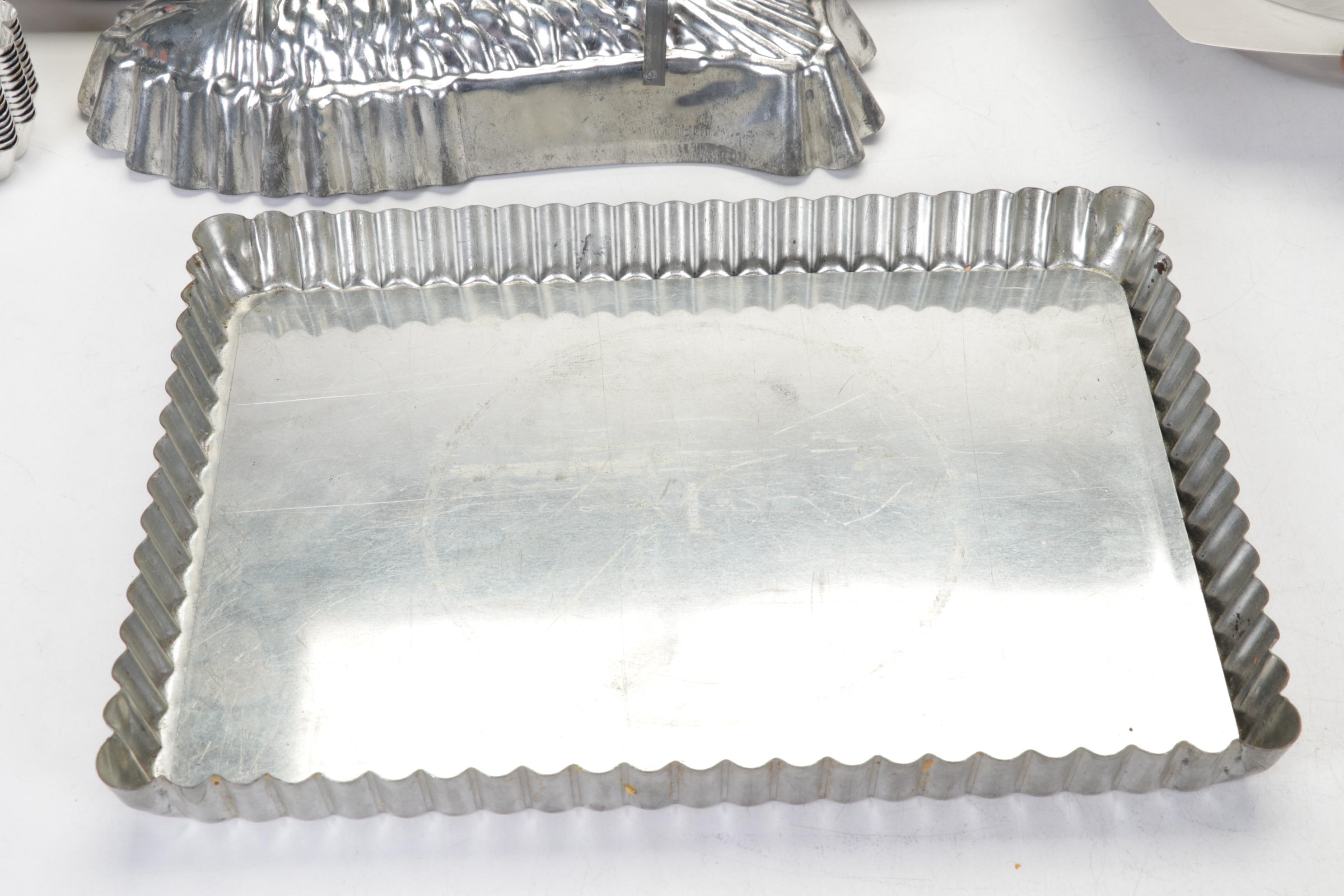 Higgins Green Sunburst Tray With Collection of Serveware and Tableware