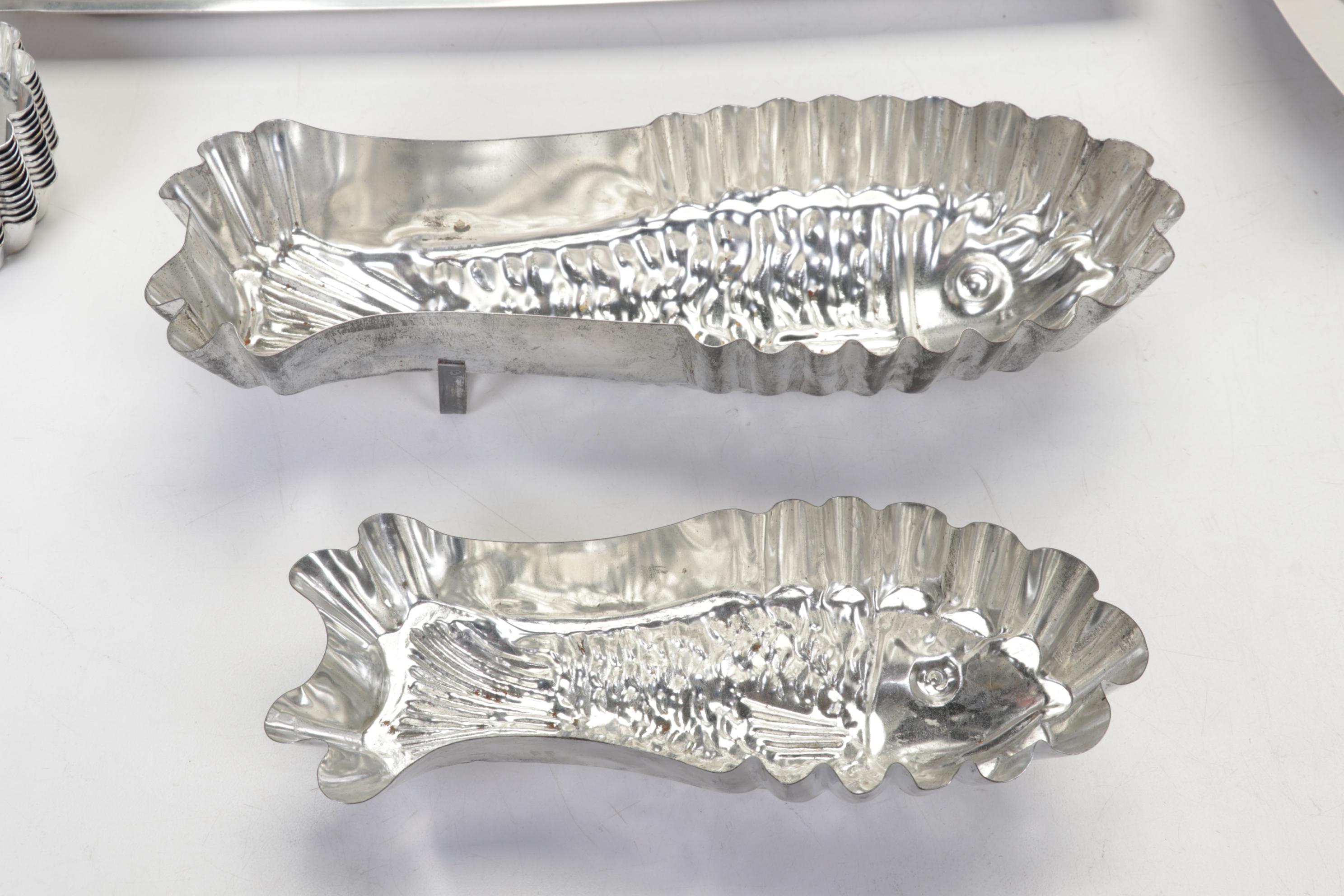 Higgins Green Sunburst Tray With Collection of Serveware and Tableware