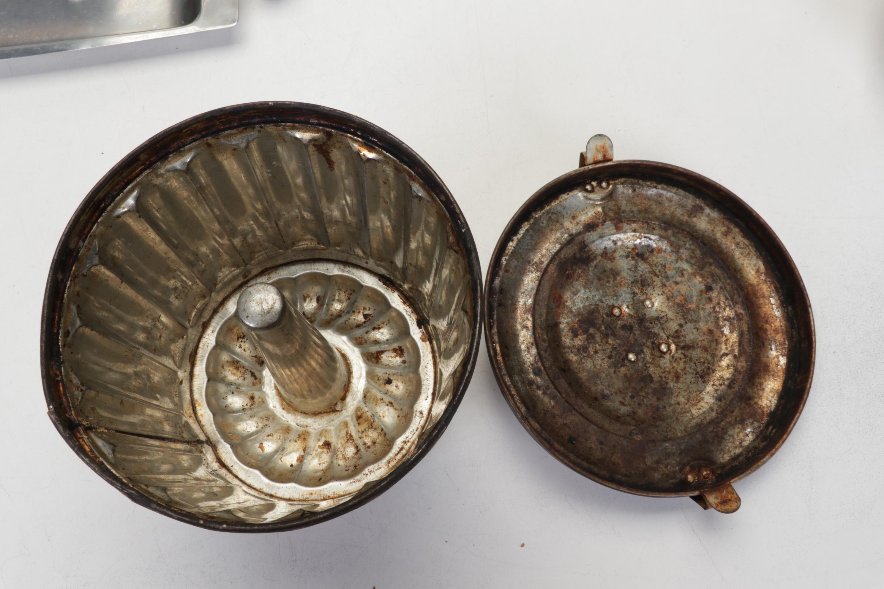 Higgins Green Sunburst Tray With Collection of Serveware and Tableware