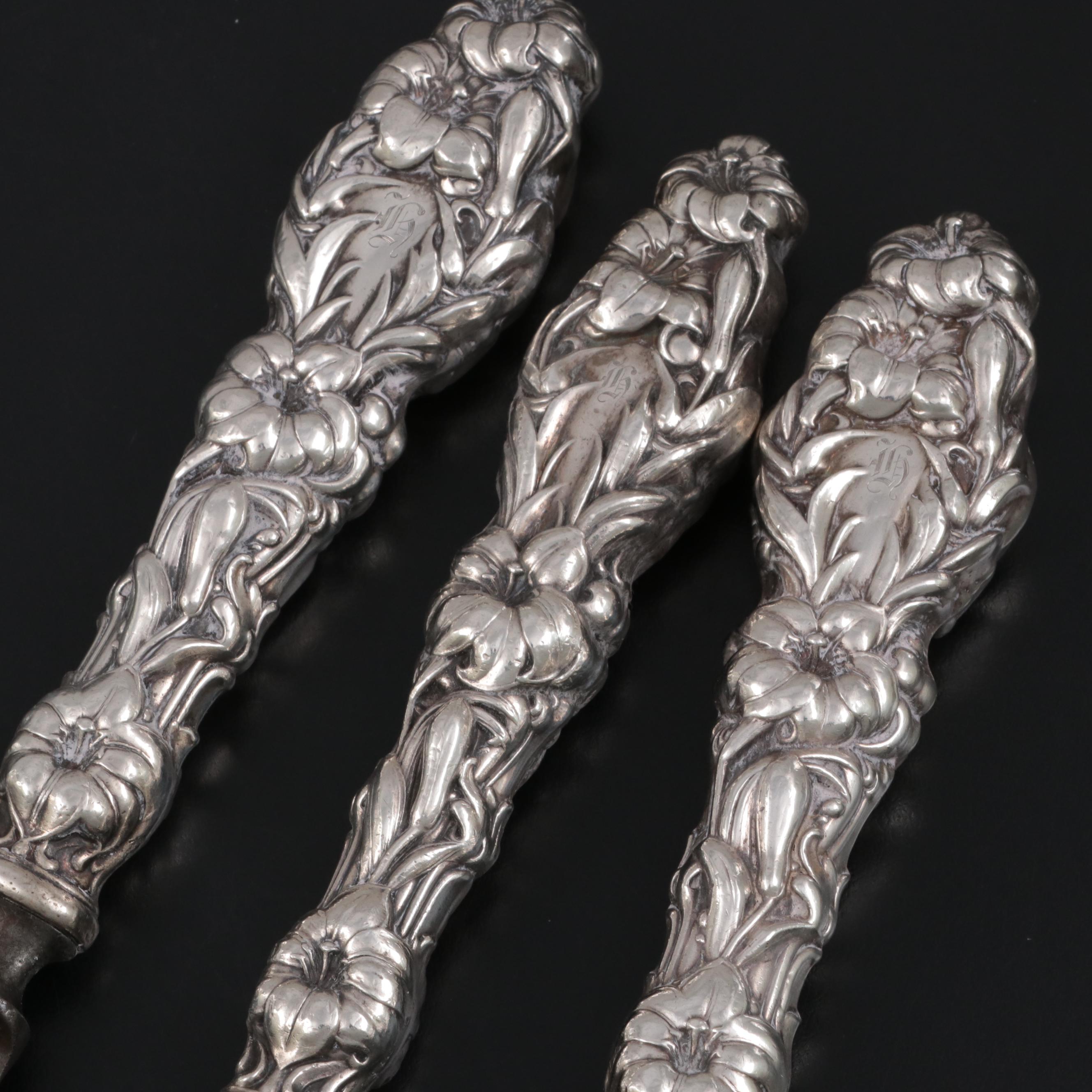 Whiting Mfg Co. "Lily" Sterling Silver Handled Carving Set