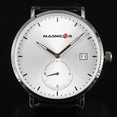 Magnicor Classic Analog Wristwatch with Black Leather Strap