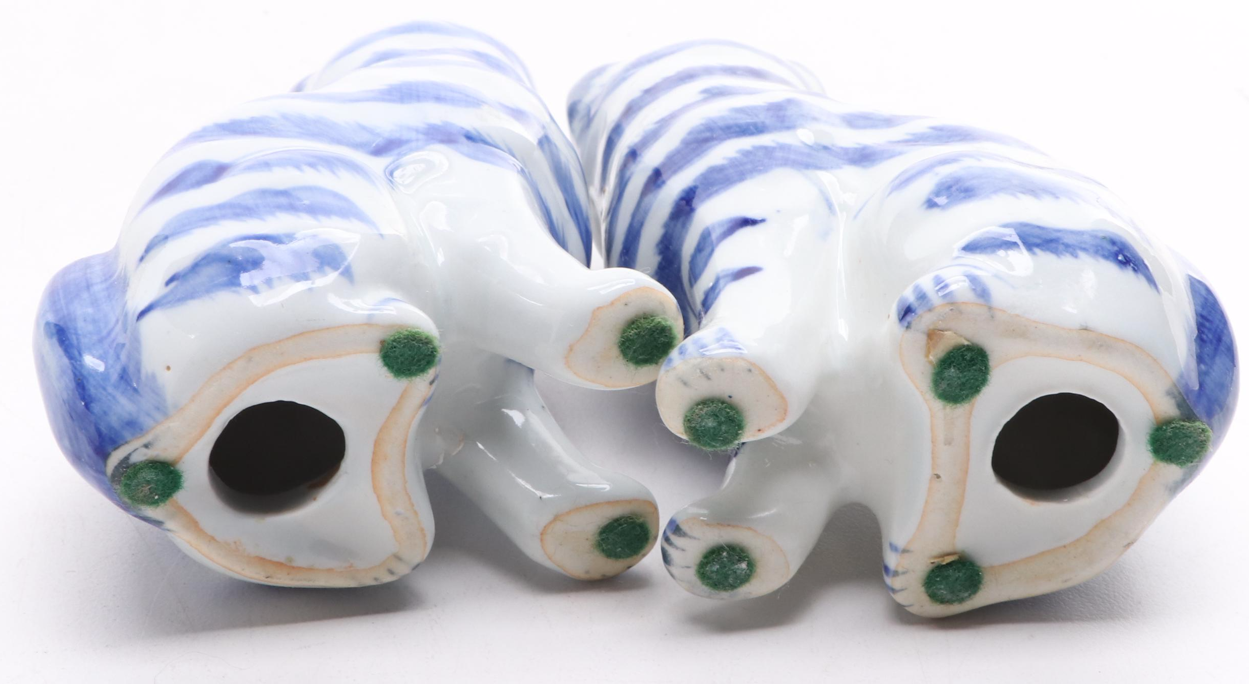 Terry Johnson Art Pottery Terracotta Tile with Other Cat Themed Décor