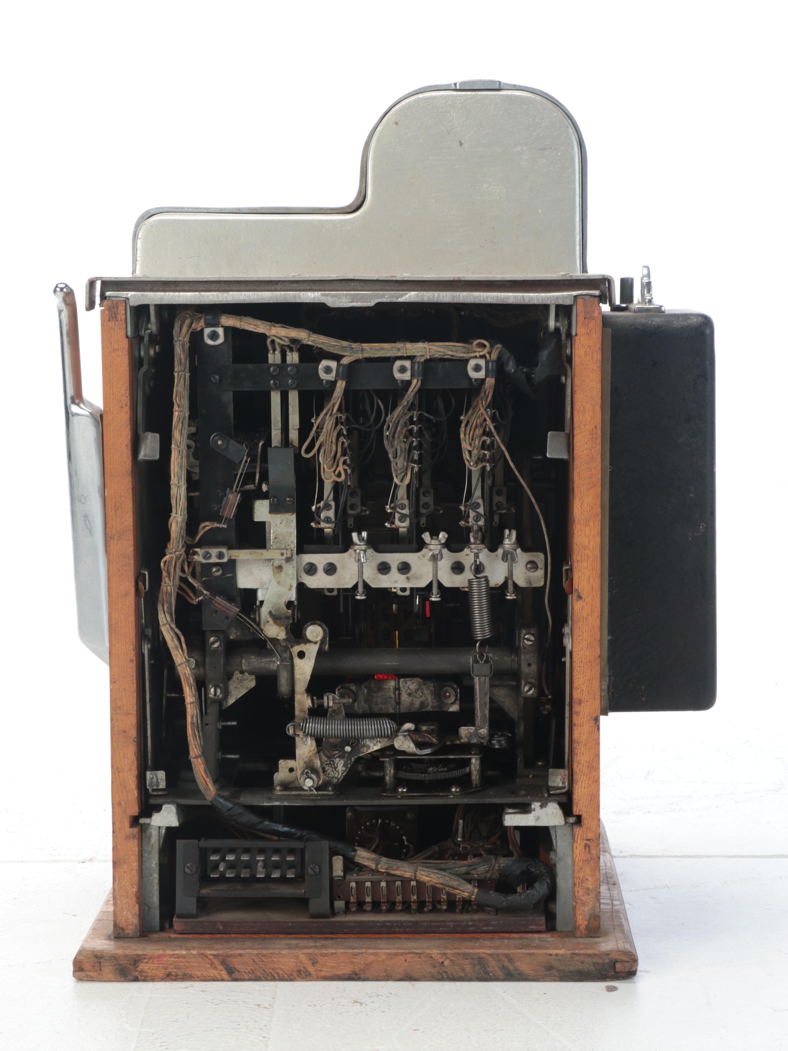 Buckley MFG. Co. "Criss Cross Electronic Pointmaker" Slot Machine