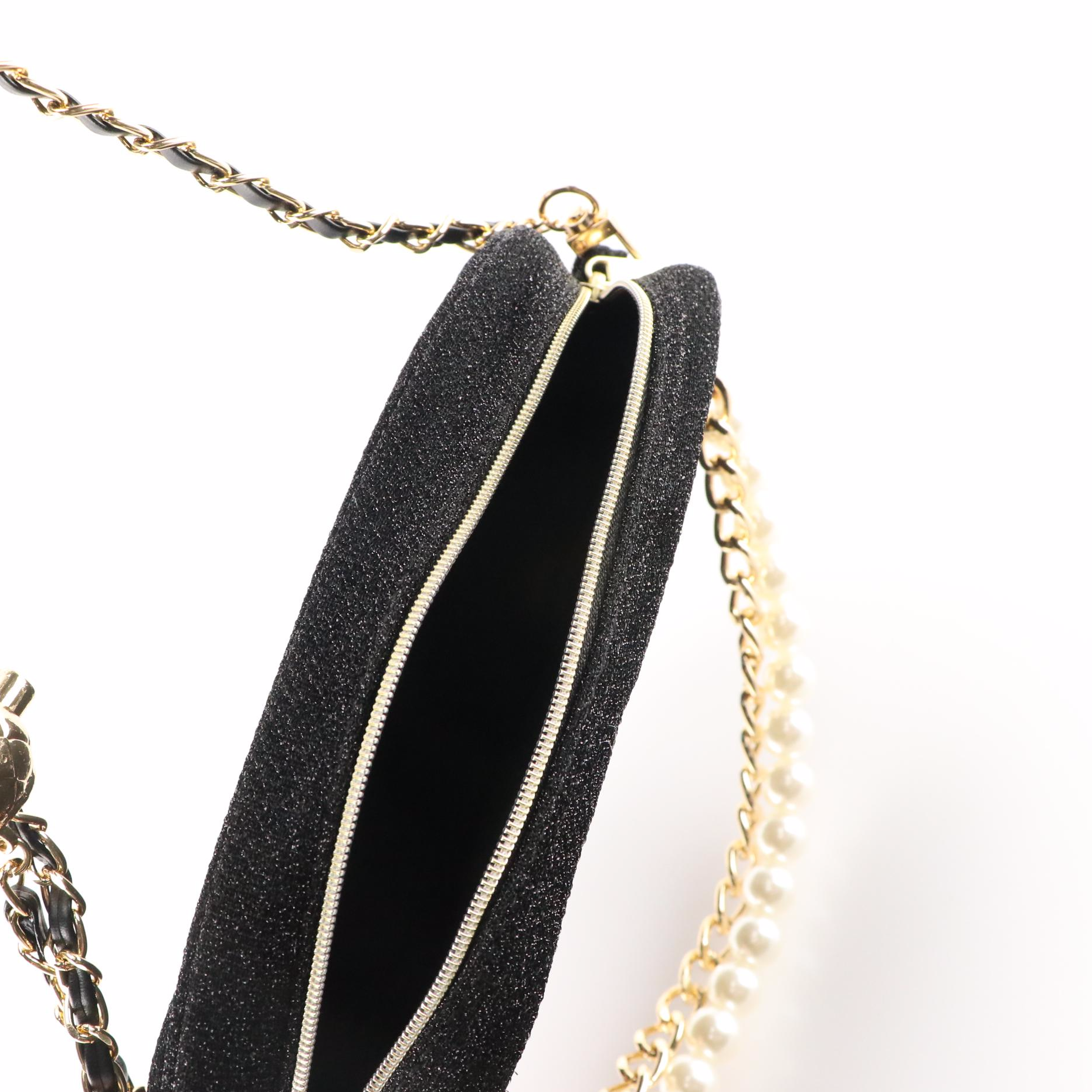 Chanel Beauté Promotional 2021 Holiday Bag with Chain and Faux Pearl Straps