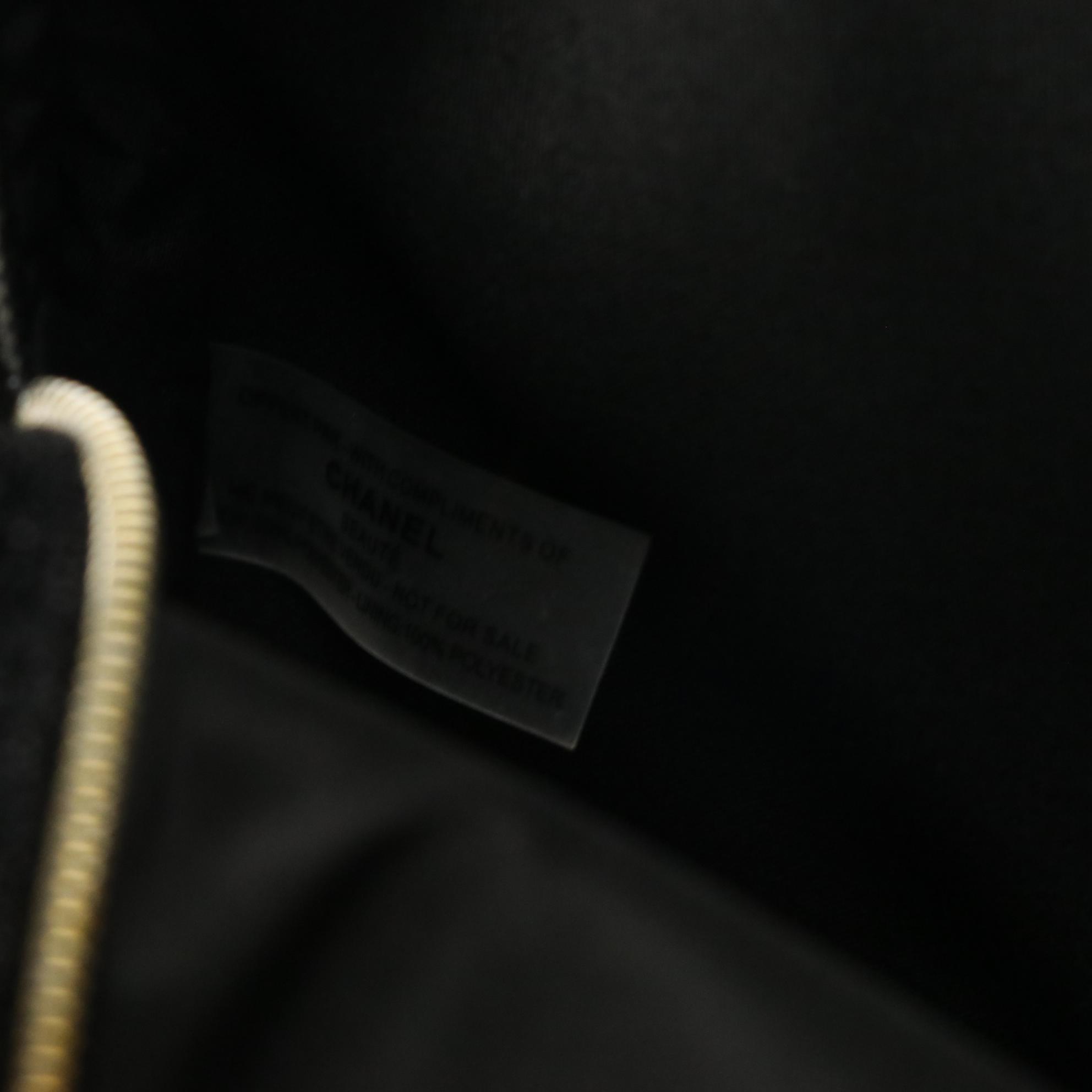 Chanel Beauté Promotional 2021 Holiday Bag with Chain and Faux Pearl Straps