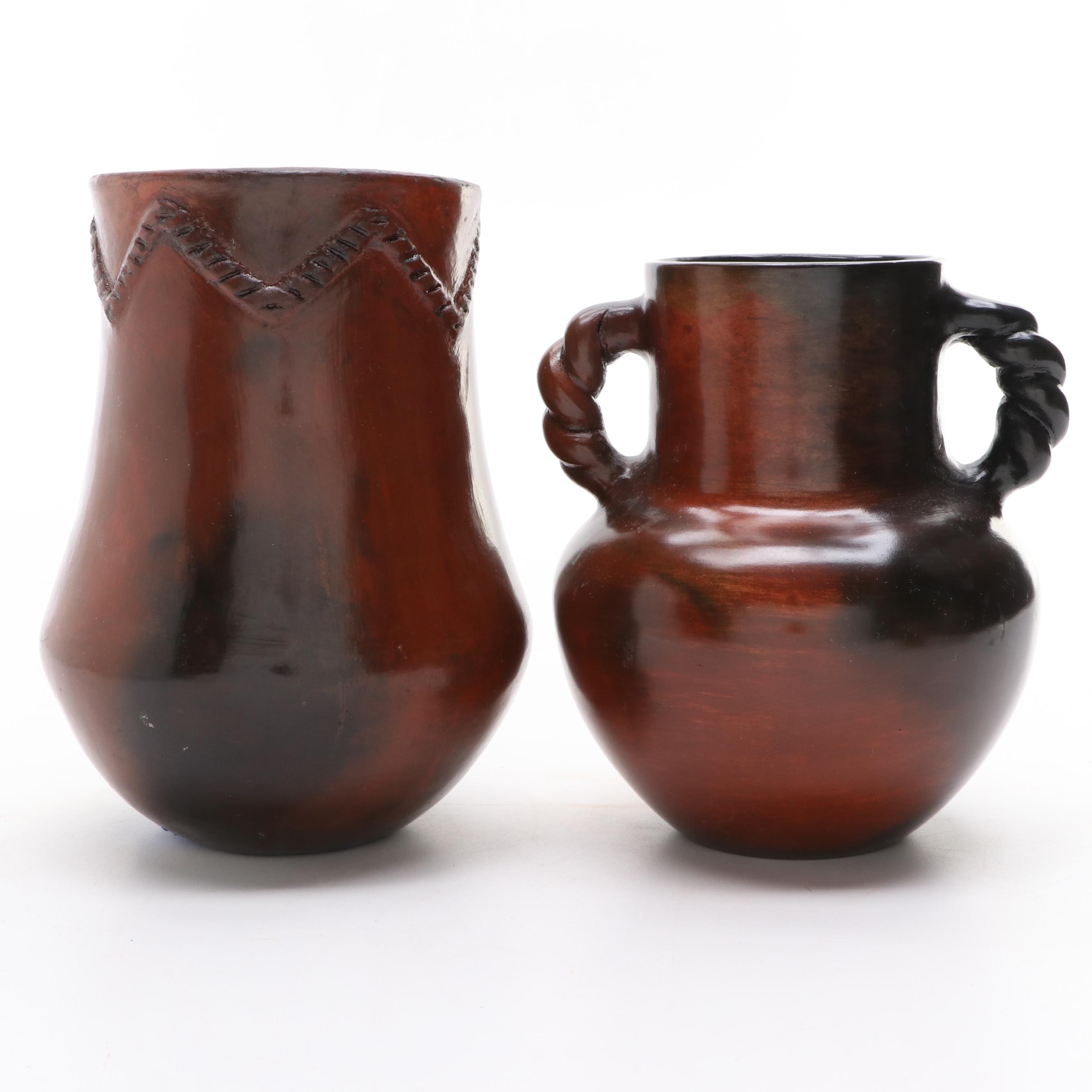 Signed Diné Navajo Pottery Jars