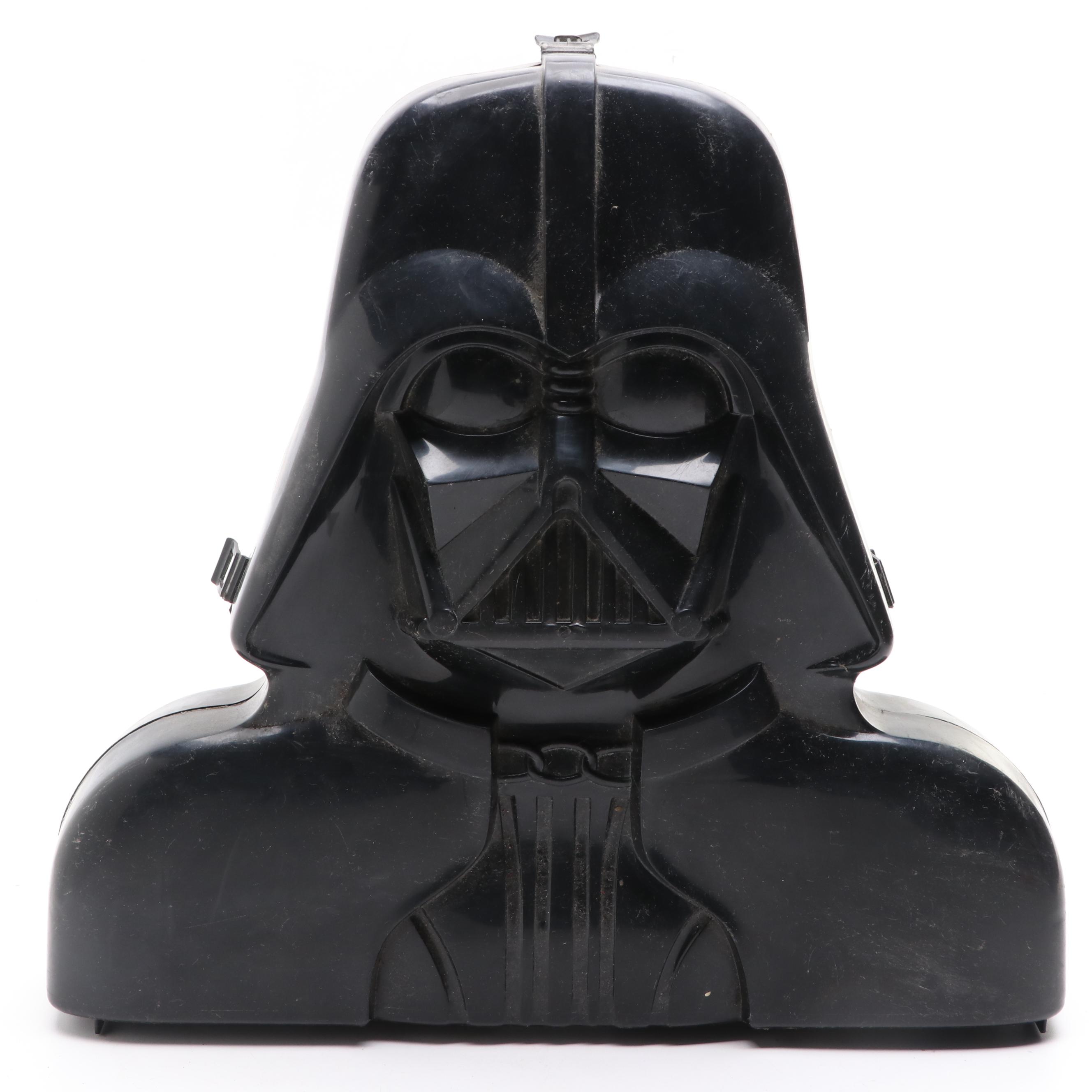 Star Wars: The Empire Strikes Back Action Figures and Case