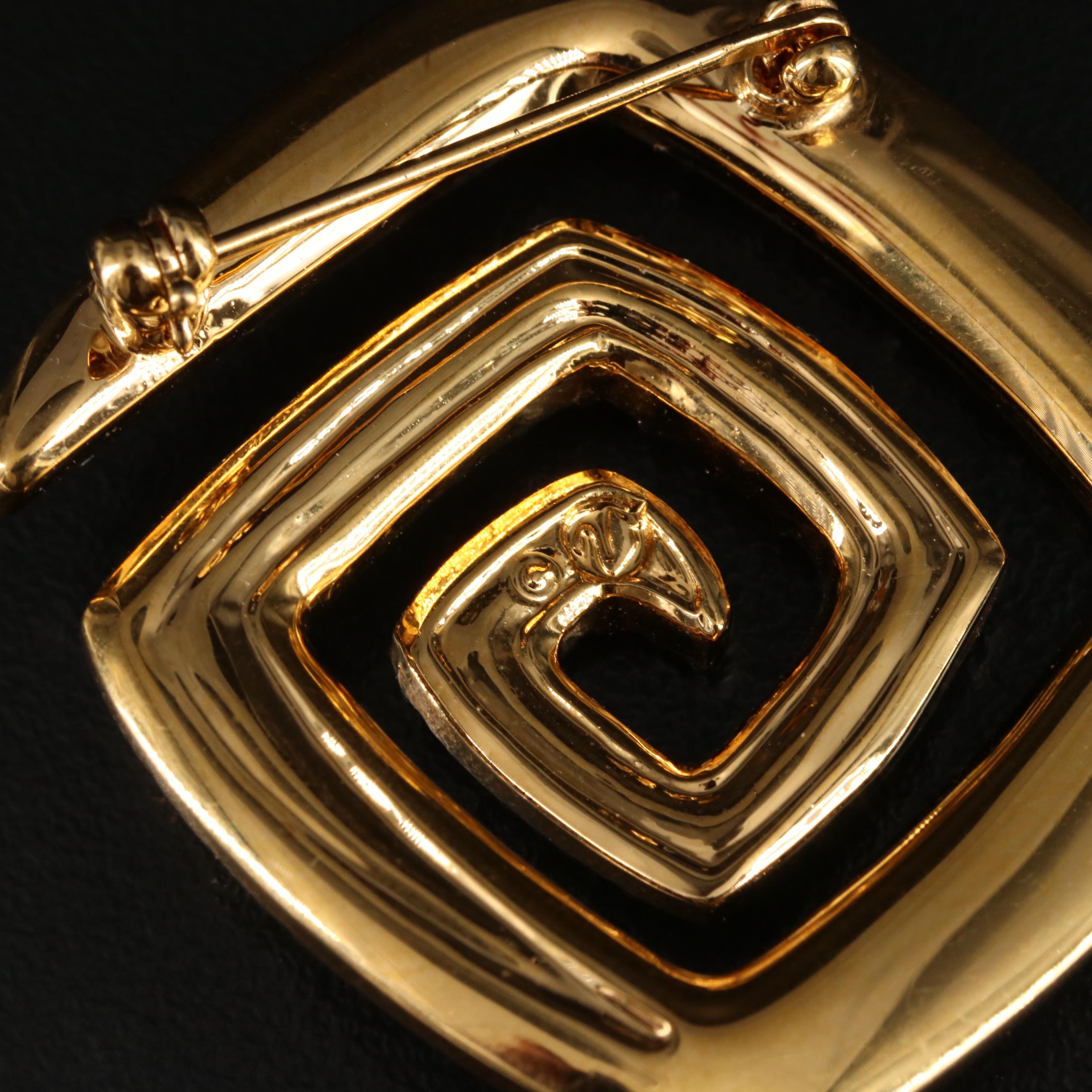 Bracelet and Brooch Assortment with Smoky Quartz, Foilbacks and Swarovski