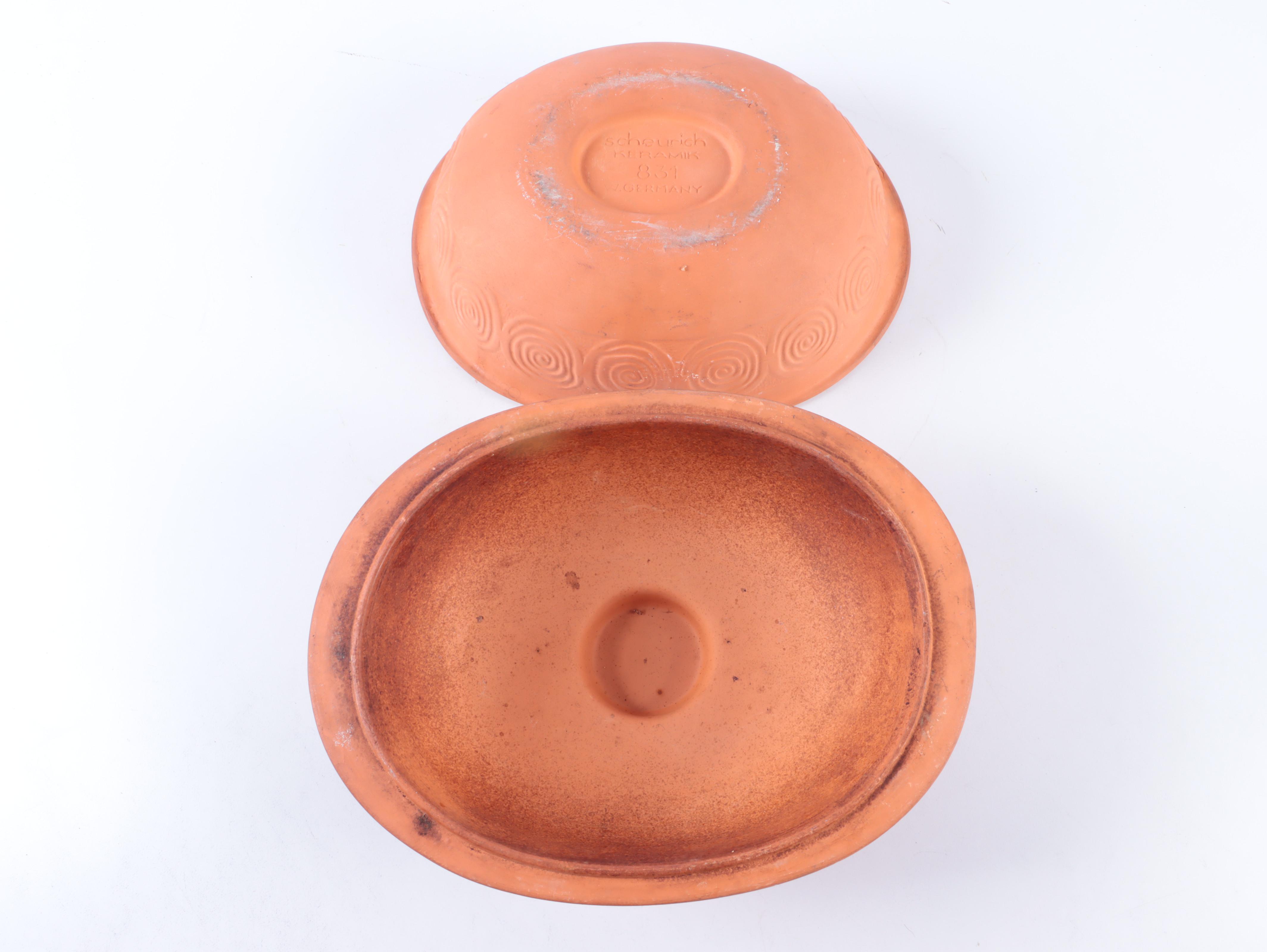 Le Creuset "Cool Mint" Pitcher and Custard Cups with Clay Baker and Dish Towel