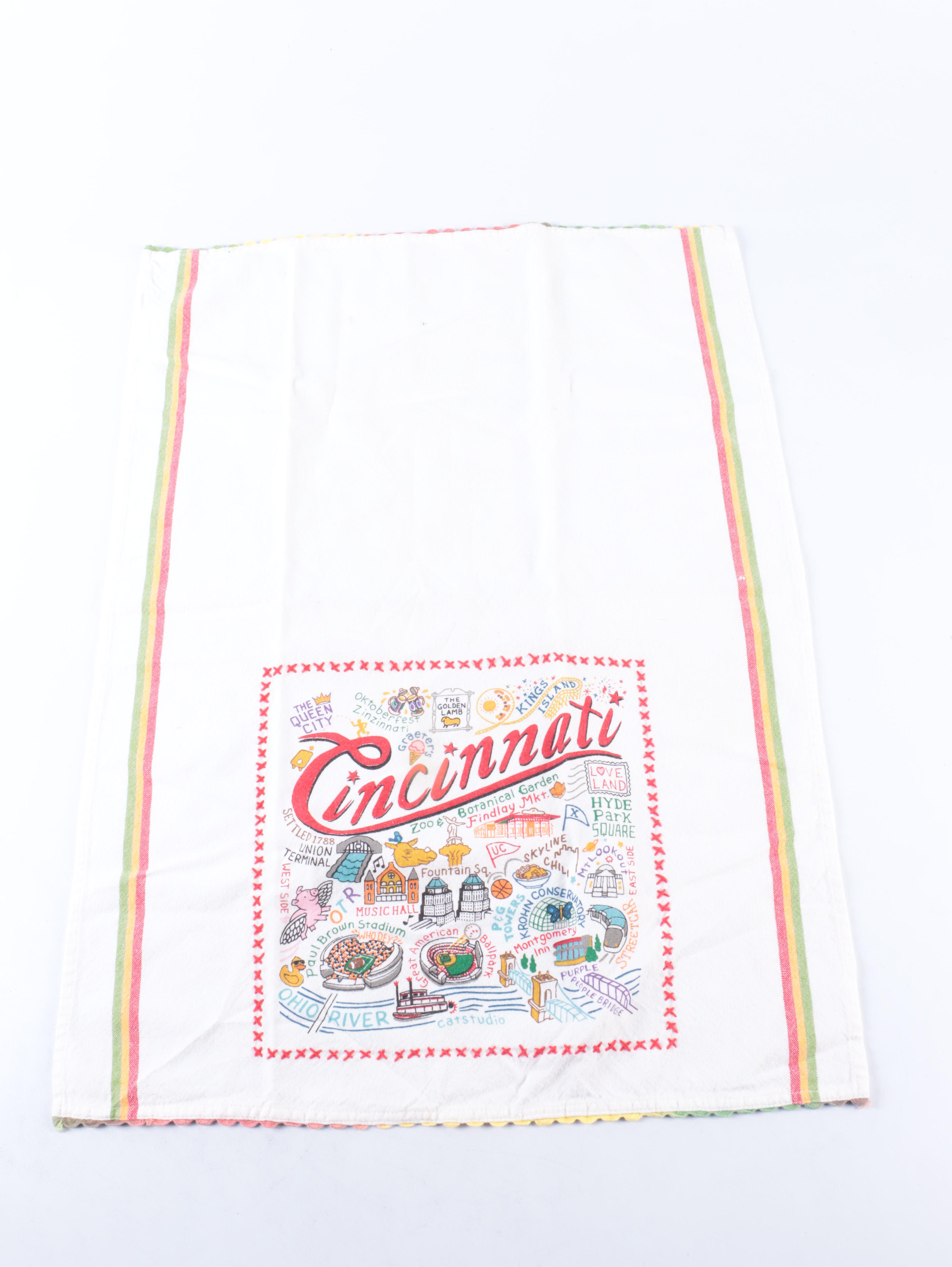 Le Creuset "Cool Mint" Pitcher and Custard Cups with Clay Baker and Dish Towel