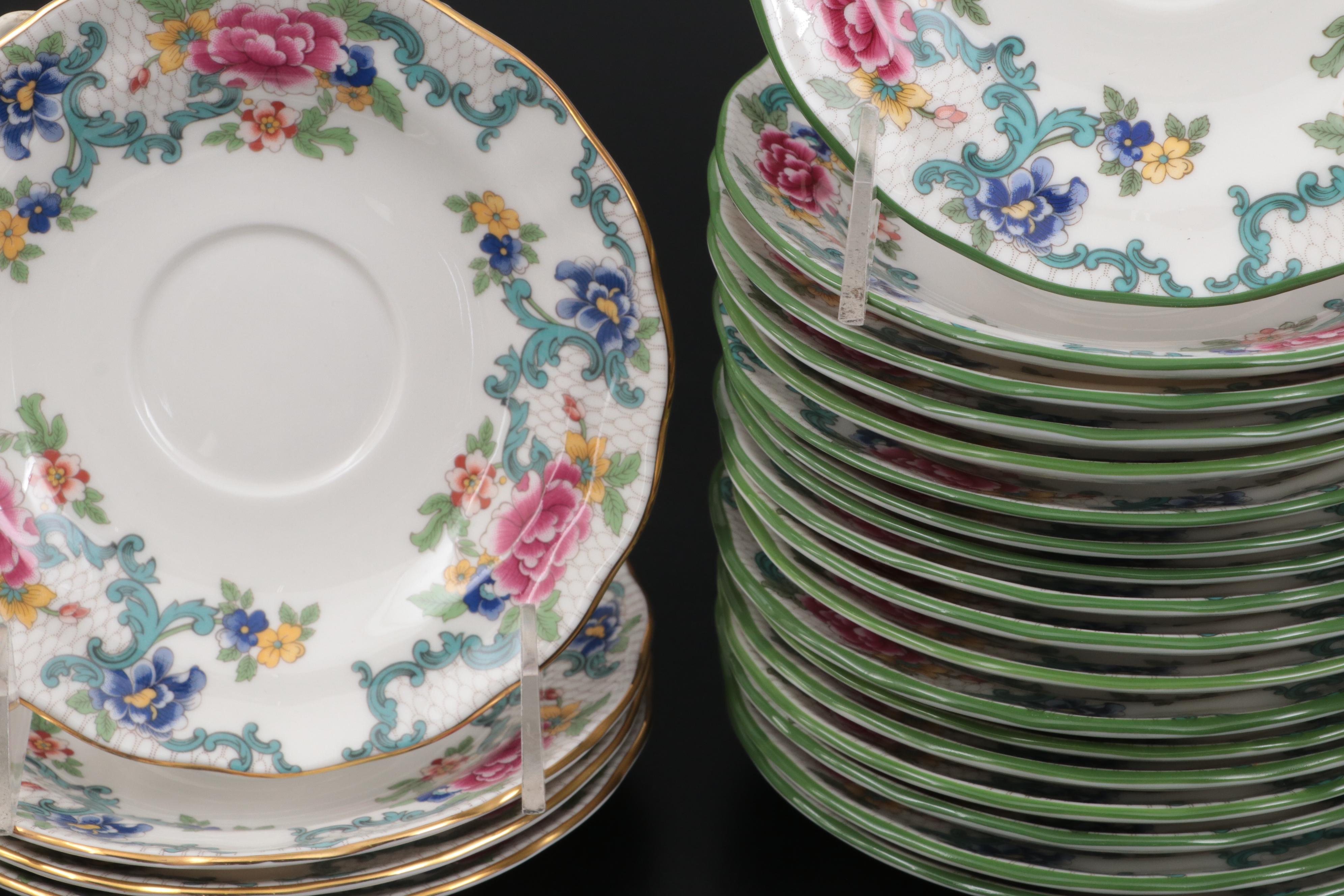 Royal Doulton "Floradora Green" Porcelain Serveware and Dinnerware, 1981