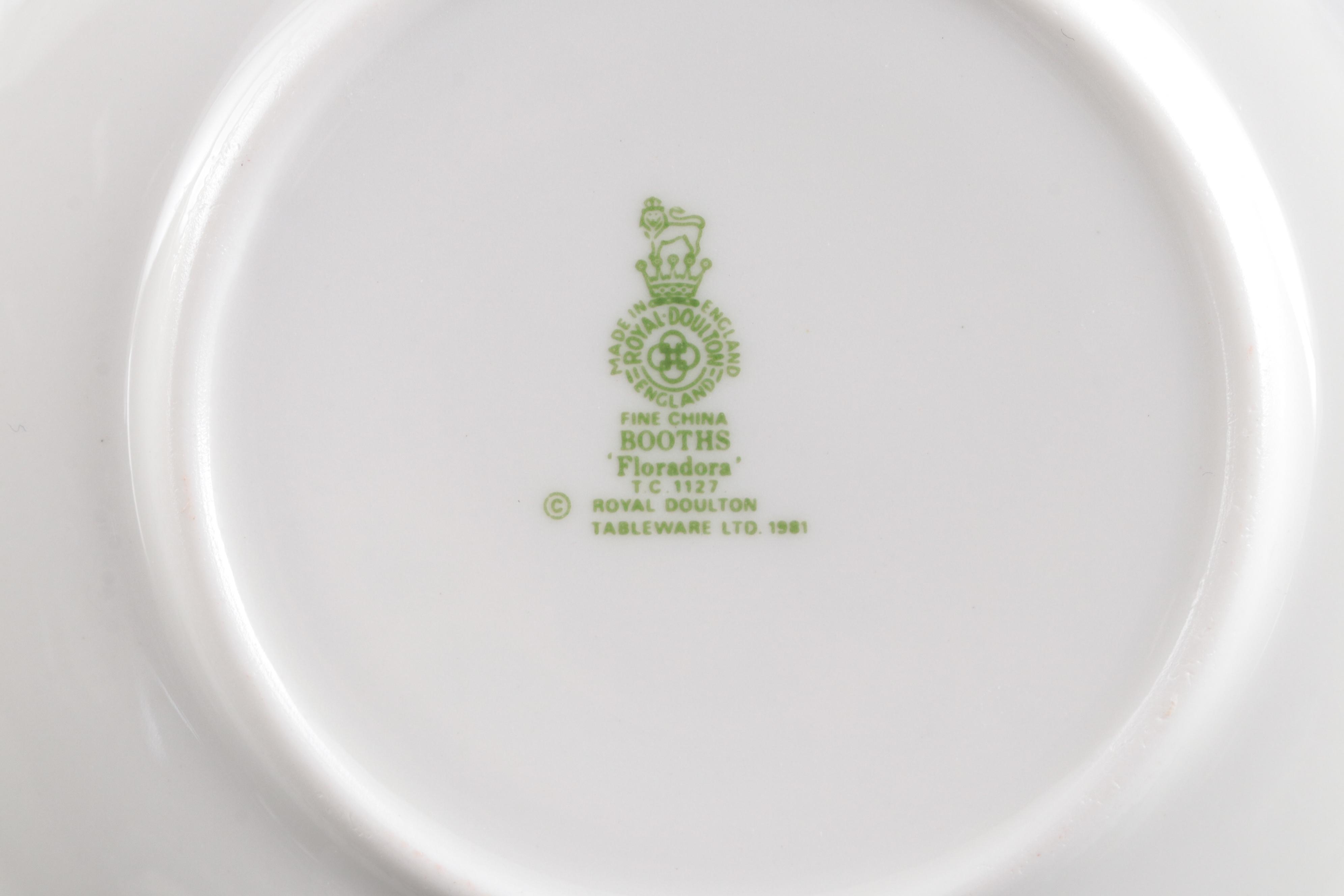 Royal Doulton "Floradora Green" Porcelain Serveware and Dinnerware, 1981