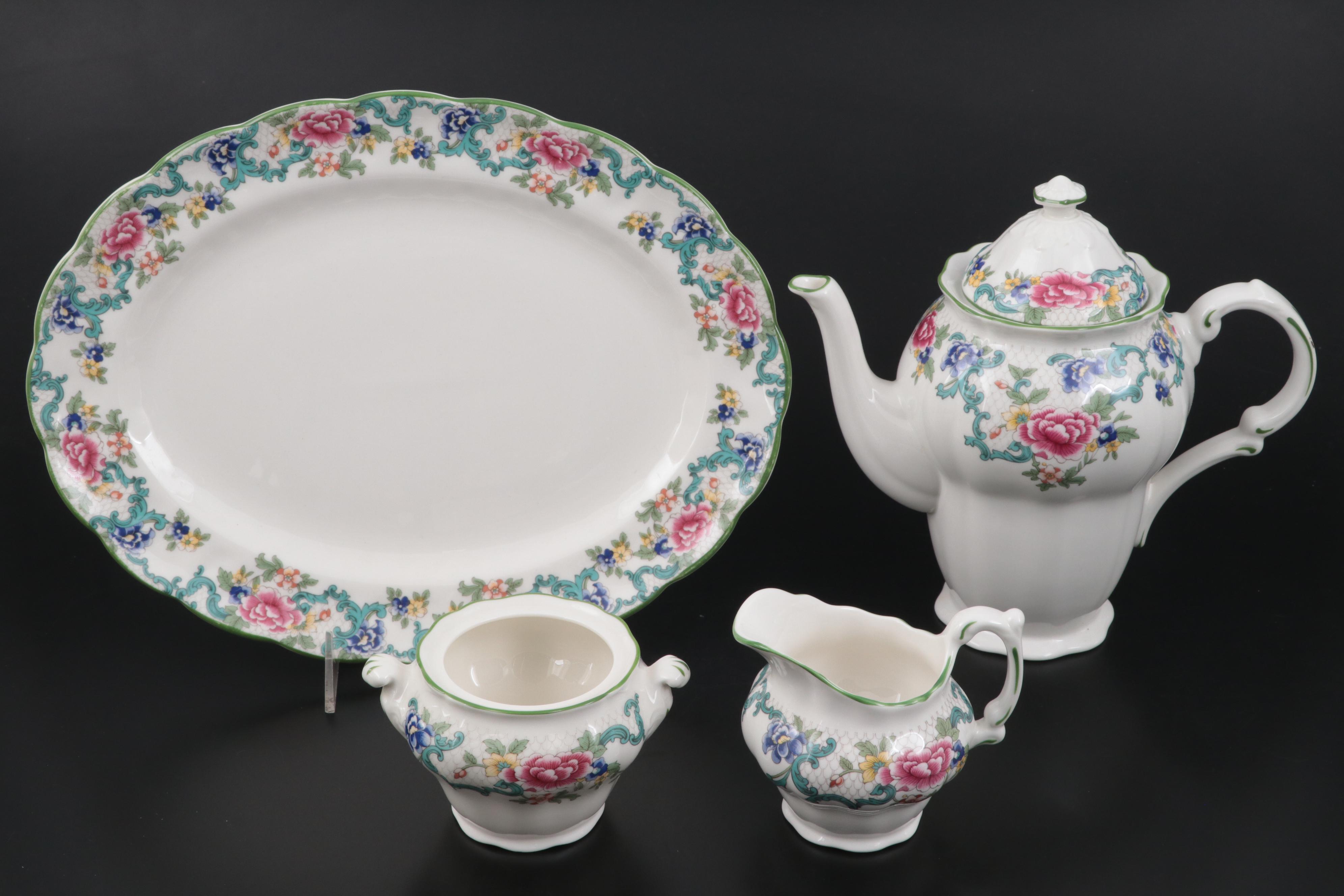 Royal Doulton "Floradora Green" Porcelain Serveware and Dinnerware, 1981