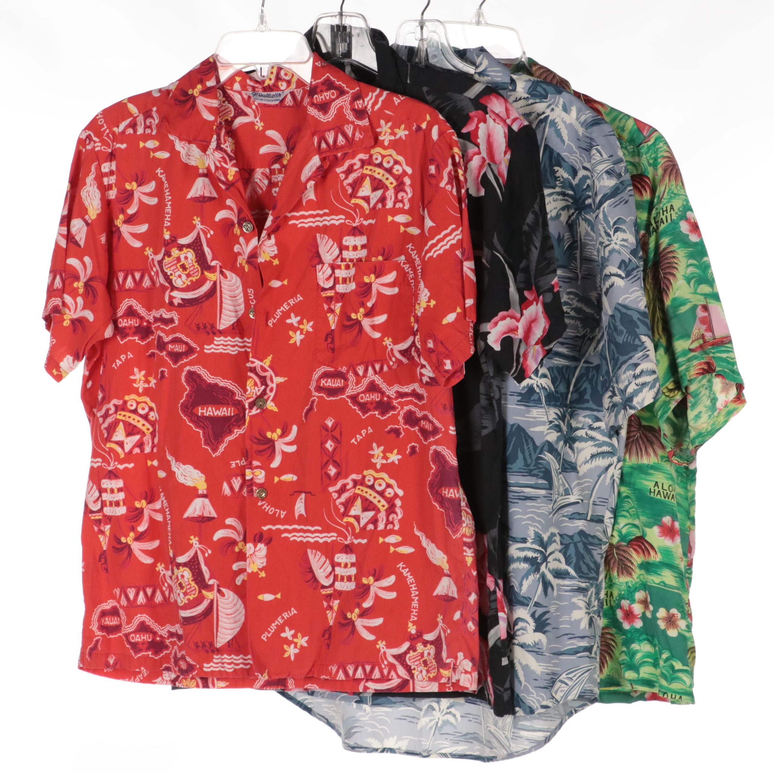 Men's Hawaiian Button-Up Shirts