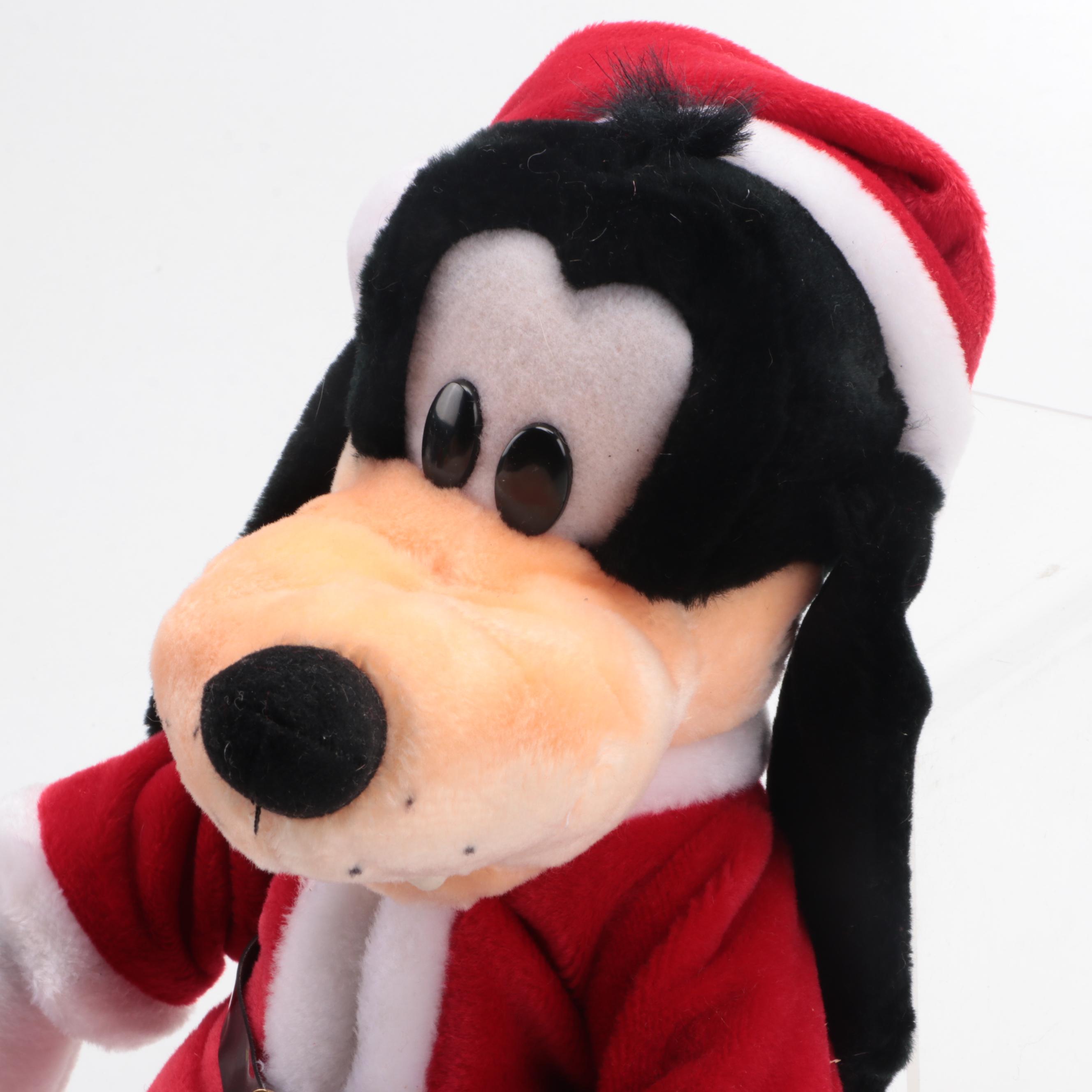 Cuddle Wit "Mr. Magoo Santa" Plush with Santa Goofy Doll and Character Stockings