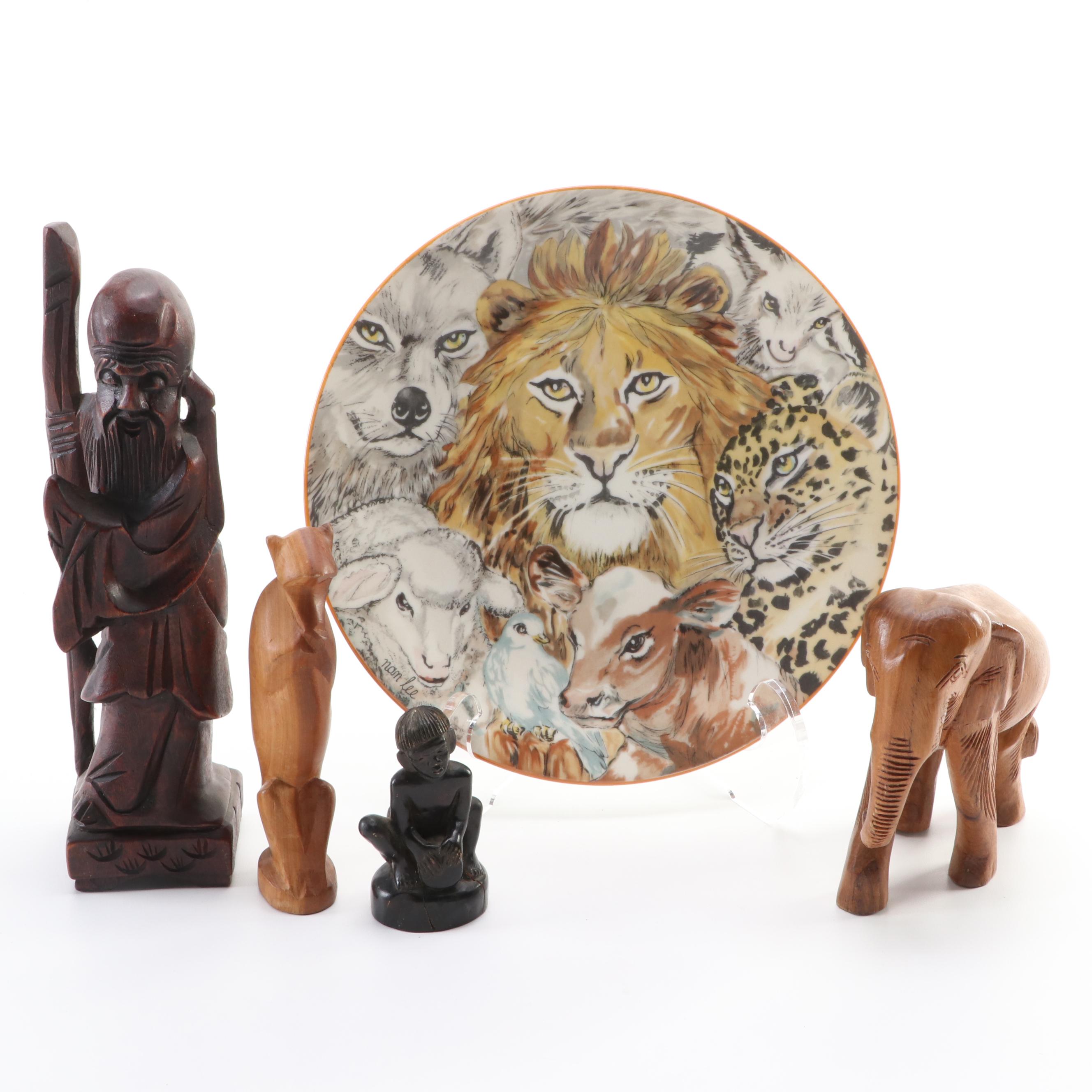 Limoges Haviland "Peaceable Kingdom" Porcelain Plate with Carved Wood Figurines