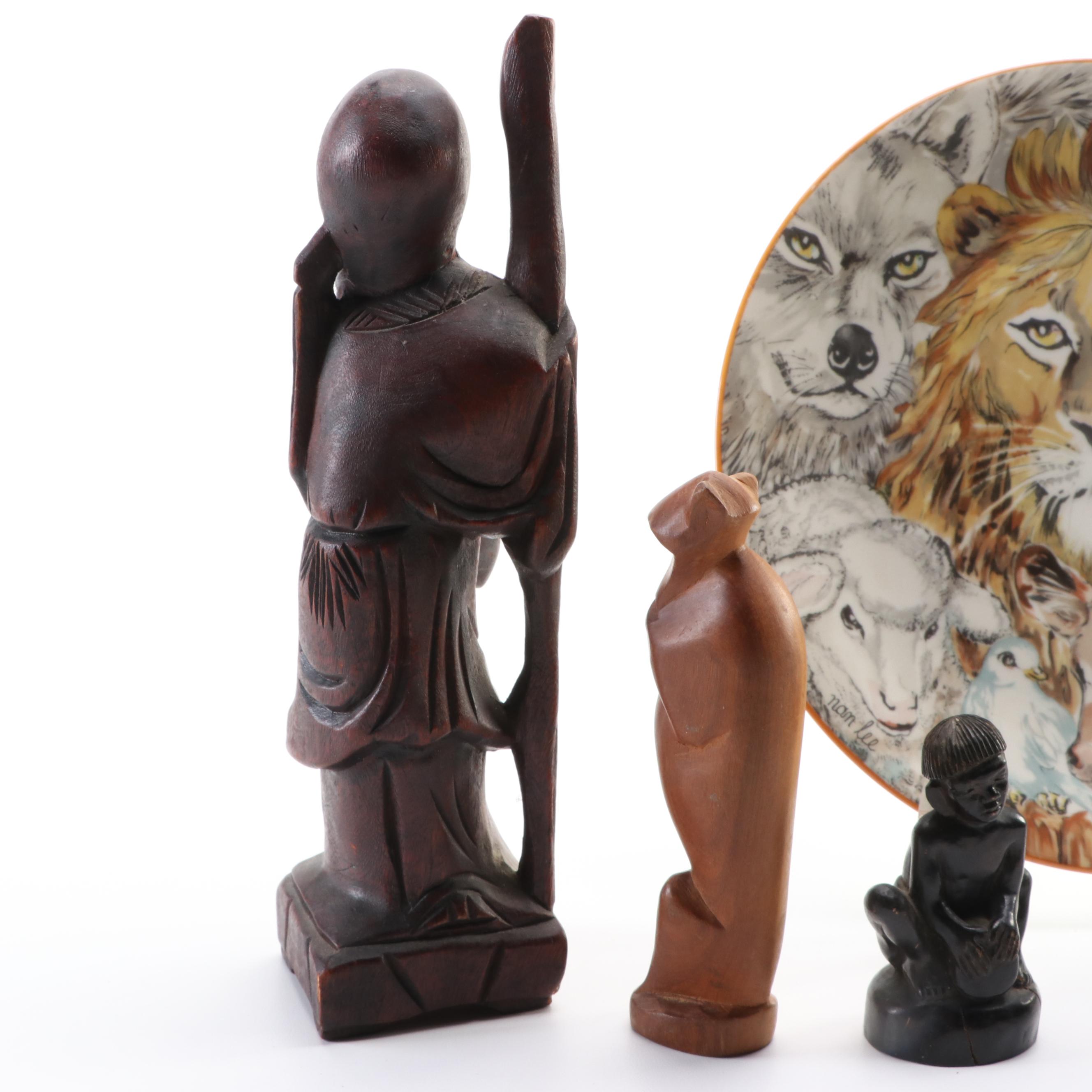 Limoges Haviland "Peaceable Kingdom" Porcelain Plate with Carved Wood Figurines