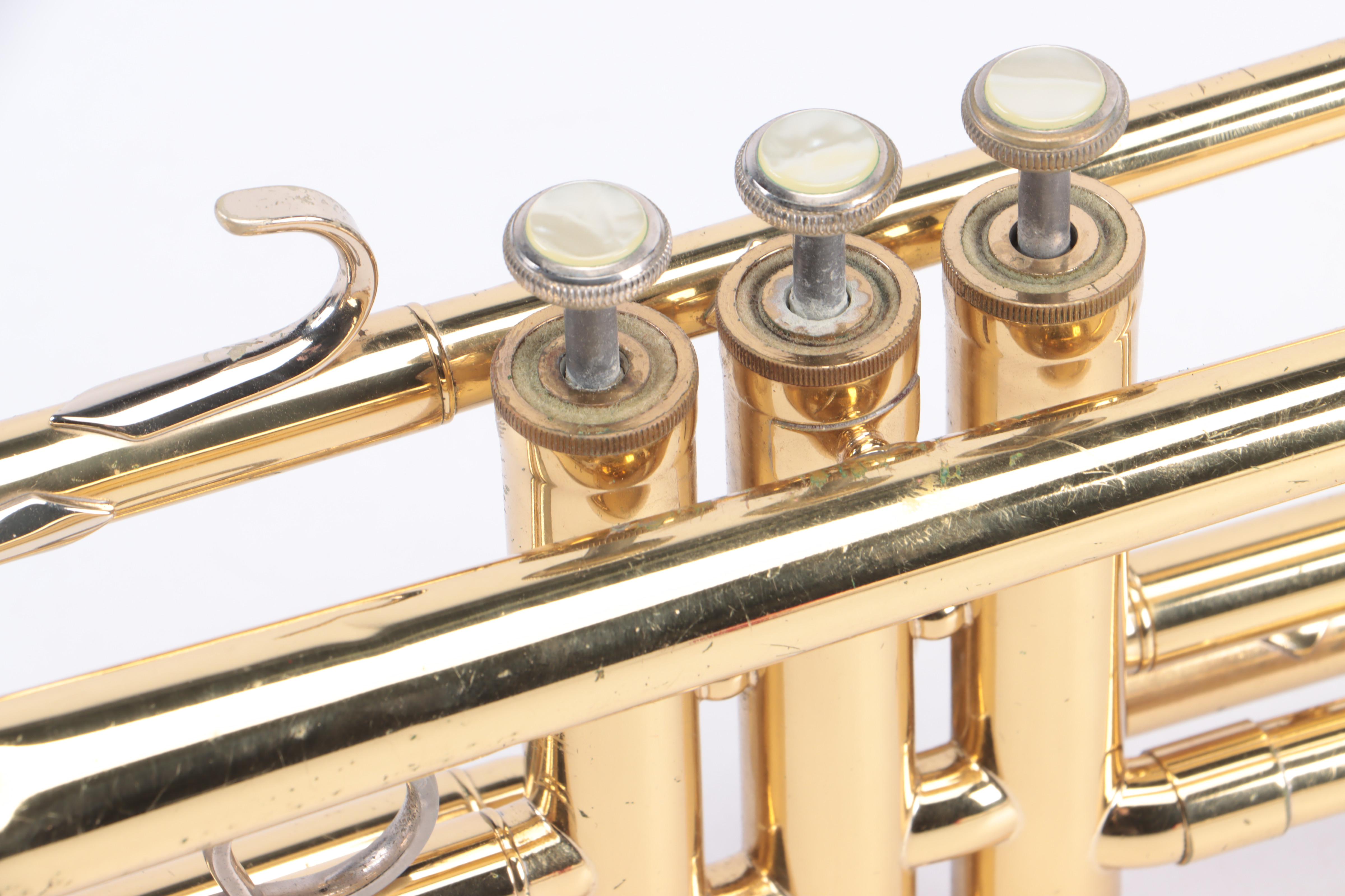 Selmer Bundy Student Brass Trumpet