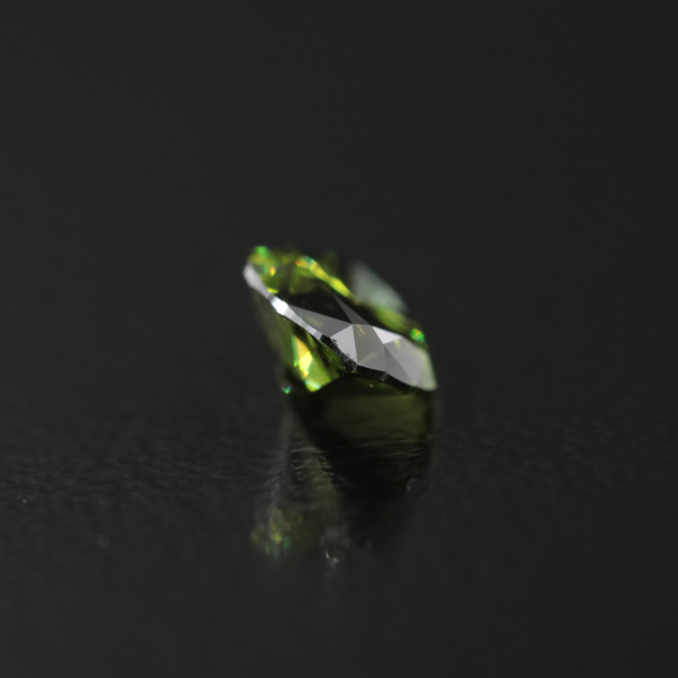 Loose 1.01 CT Fancy Dark Green Diamond