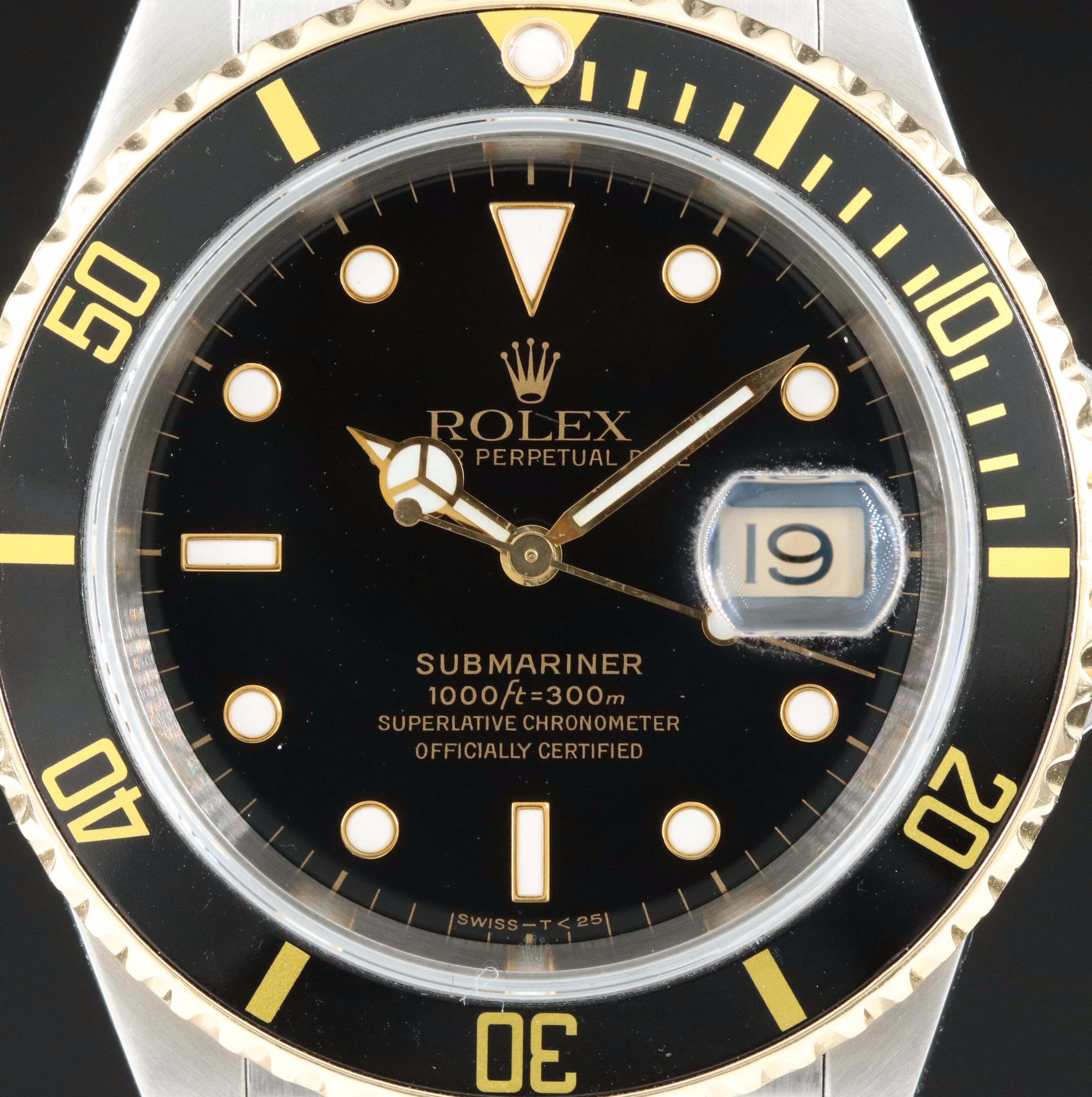 2001 Rolex Oyster Perpetual Submariner Date Watch