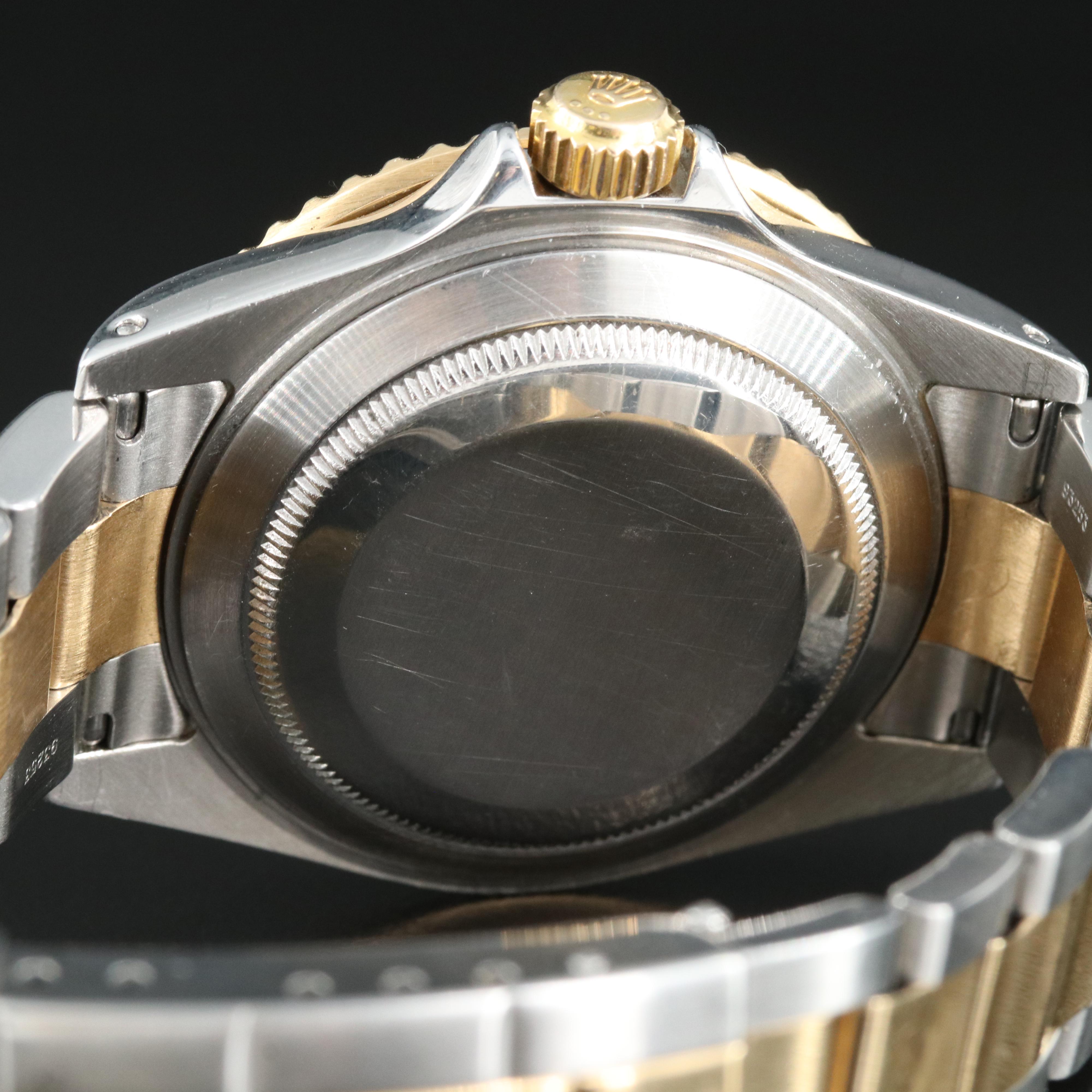 2001 Rolex Oyster Perpetual Submariner Date Watch