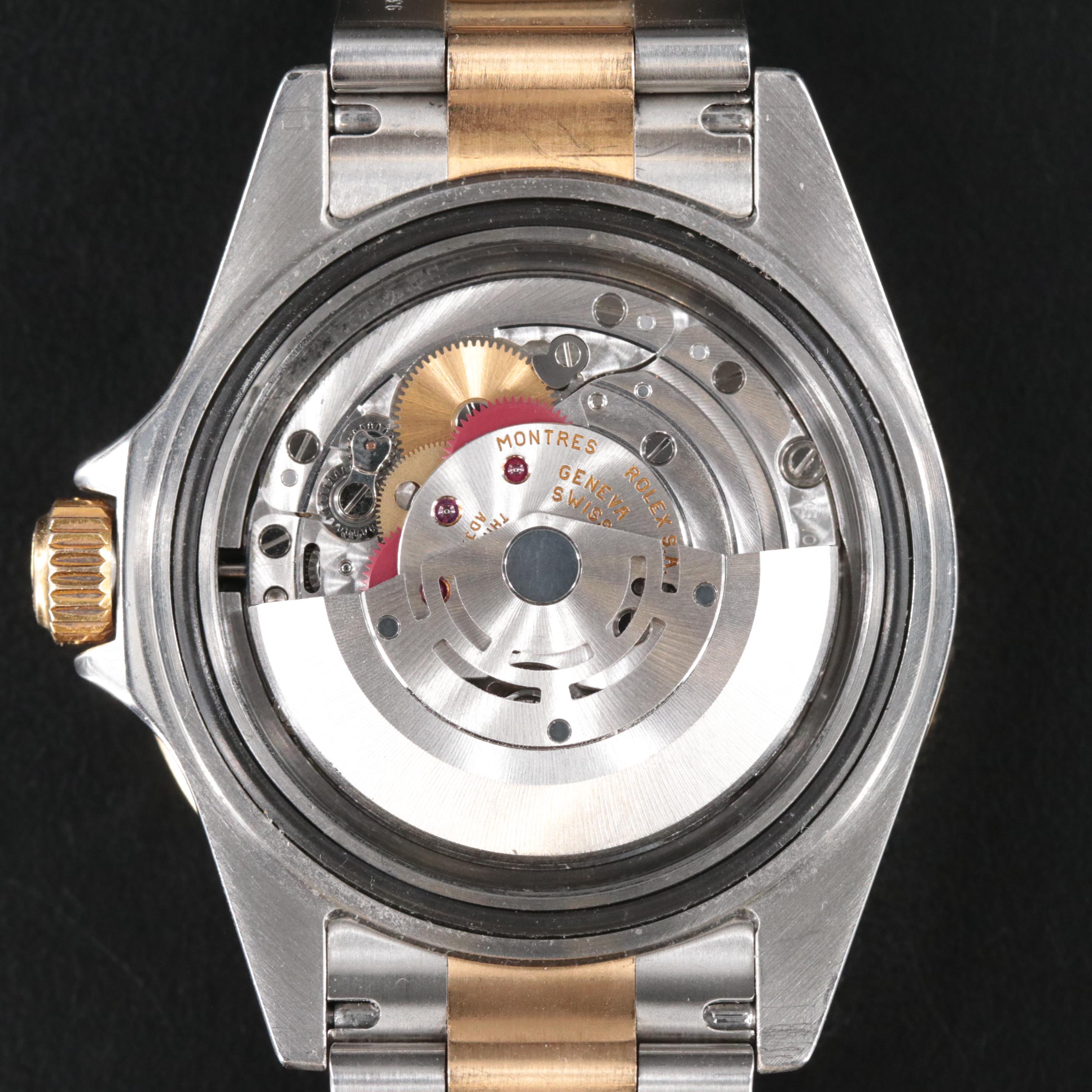 2001 Rolex Oyster Perpetual Submariner Date Watch