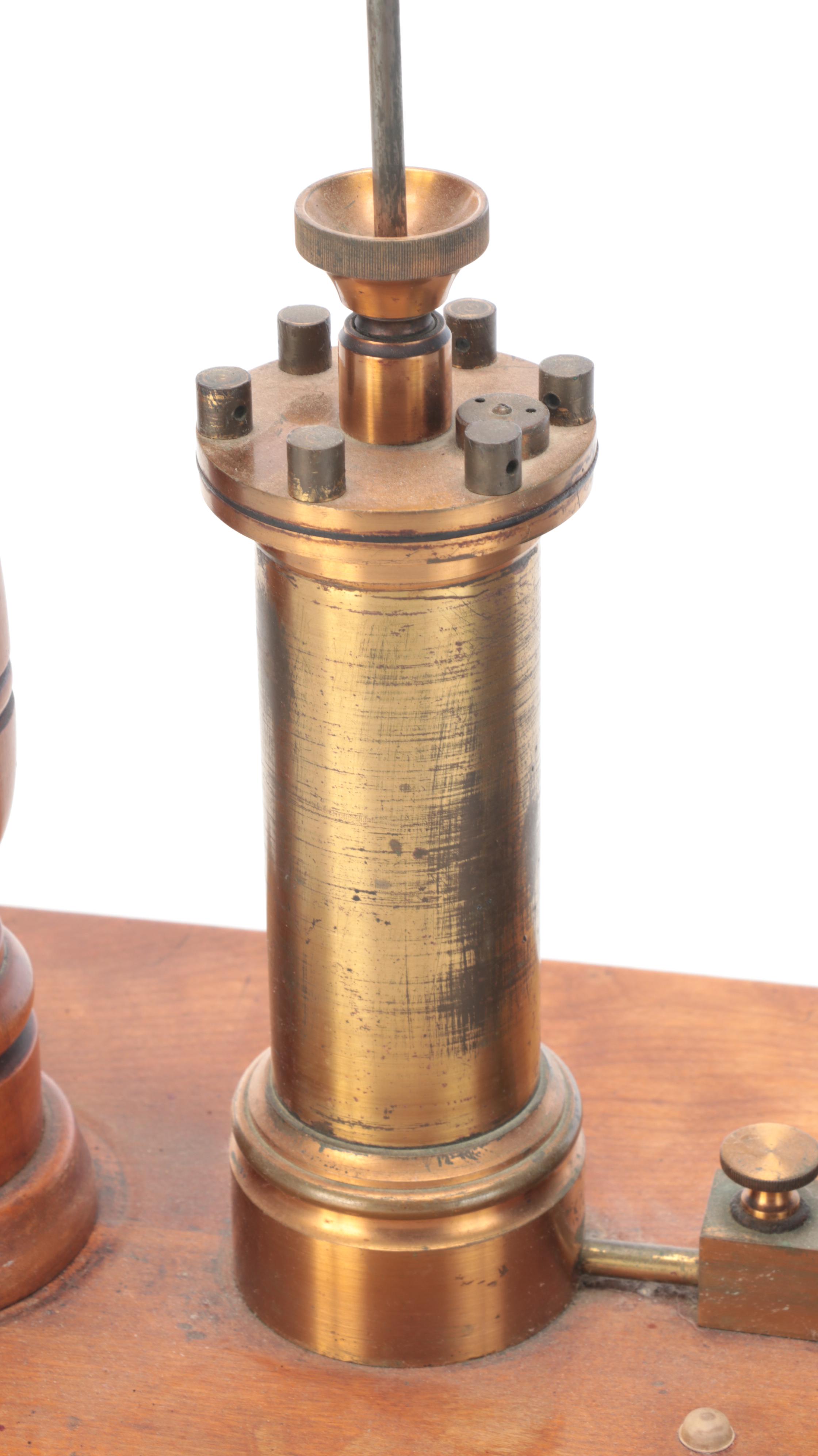 Late Victorian Demonstration Vacuum Pump