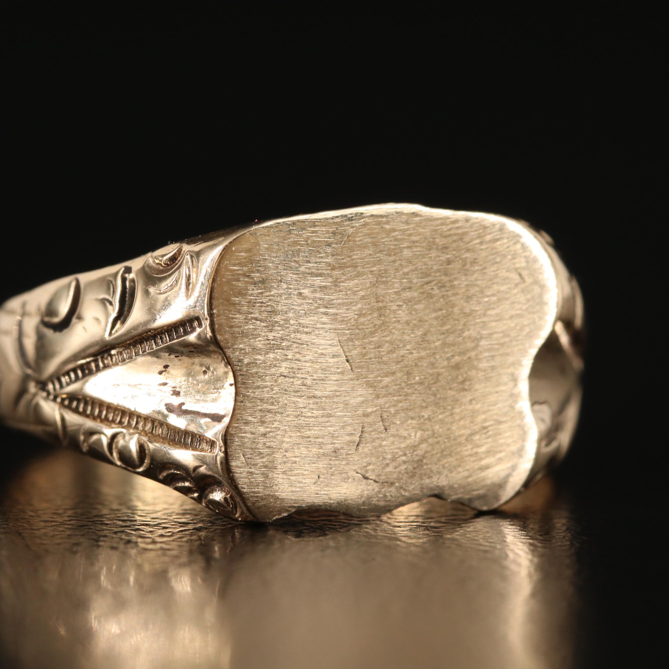 Vintage 14K Signet Ring