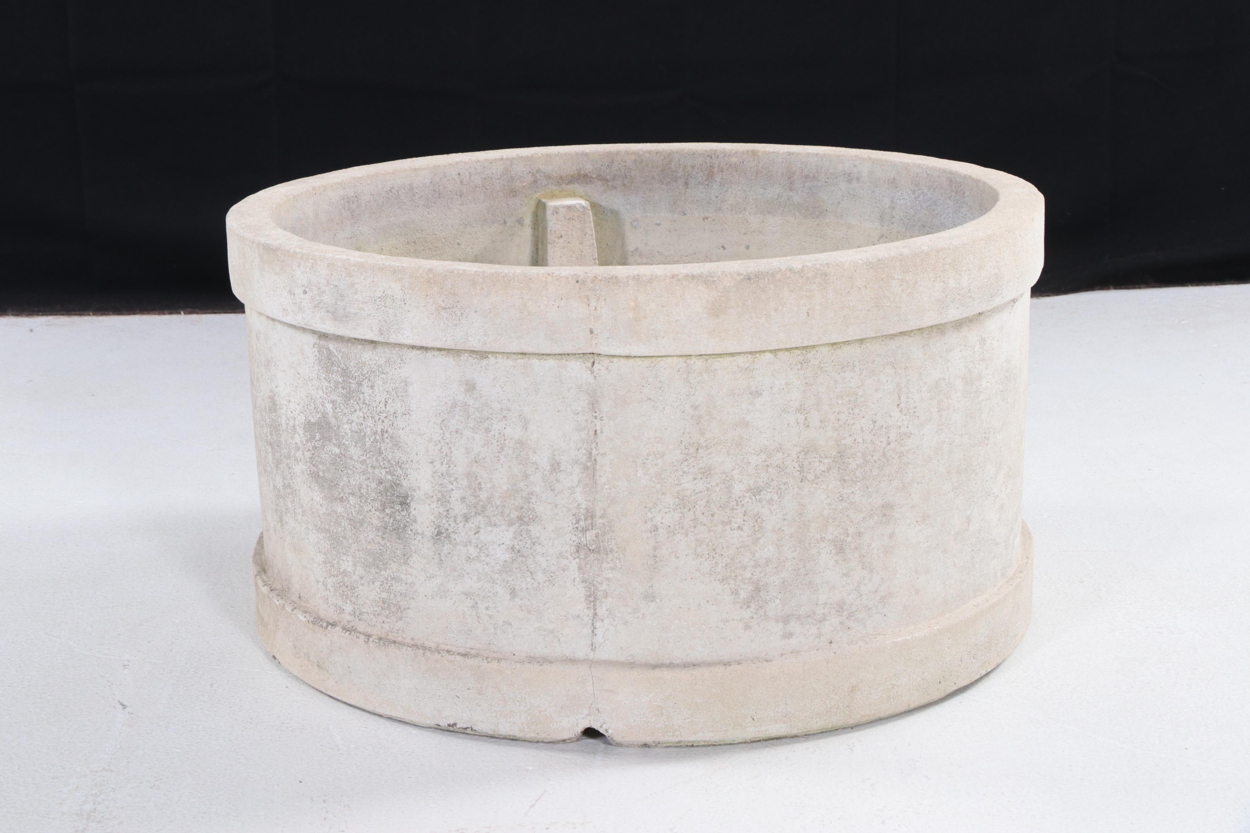 Passaros Concrete Bird Bath Fountain