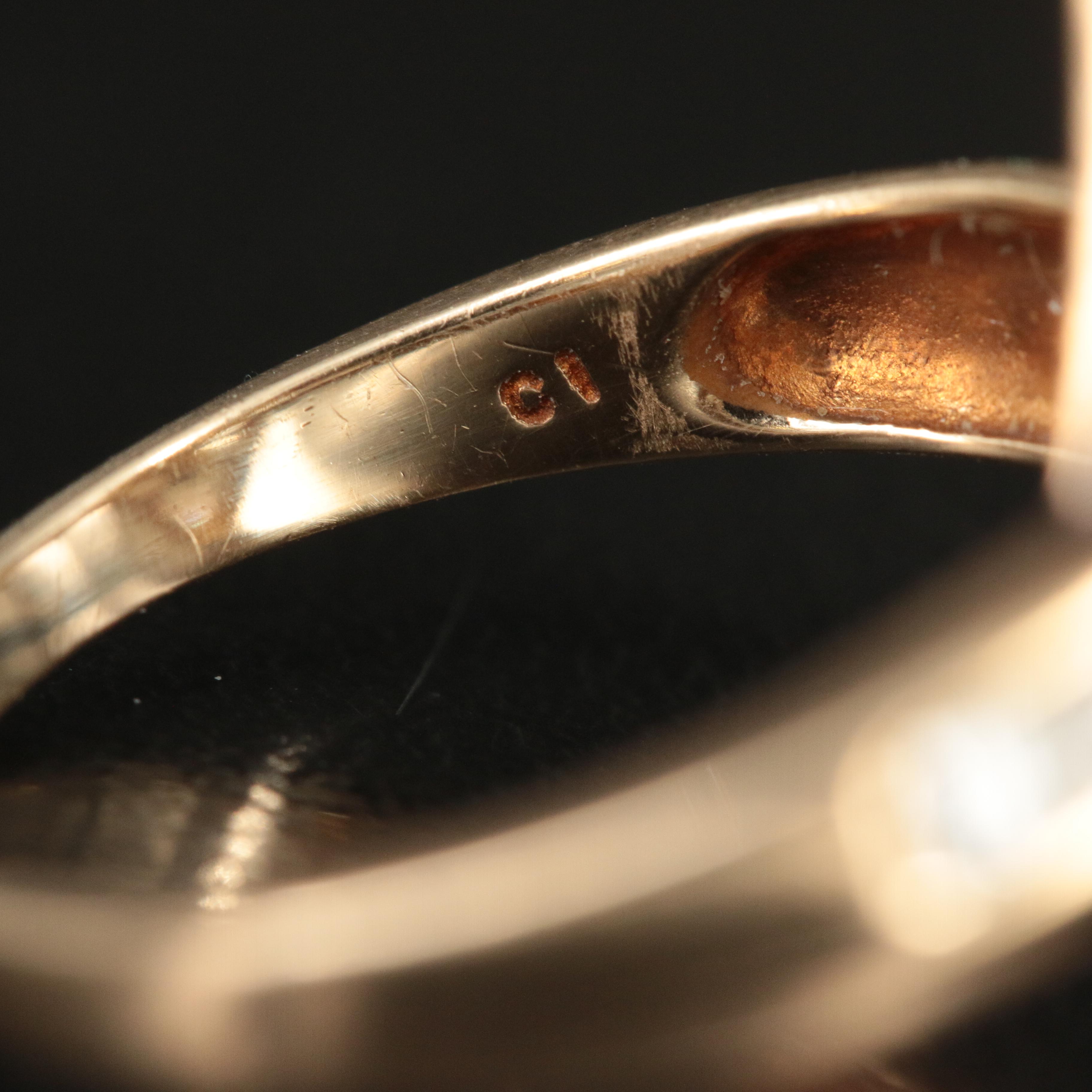 10K 1.05 CTW Diamond Ring