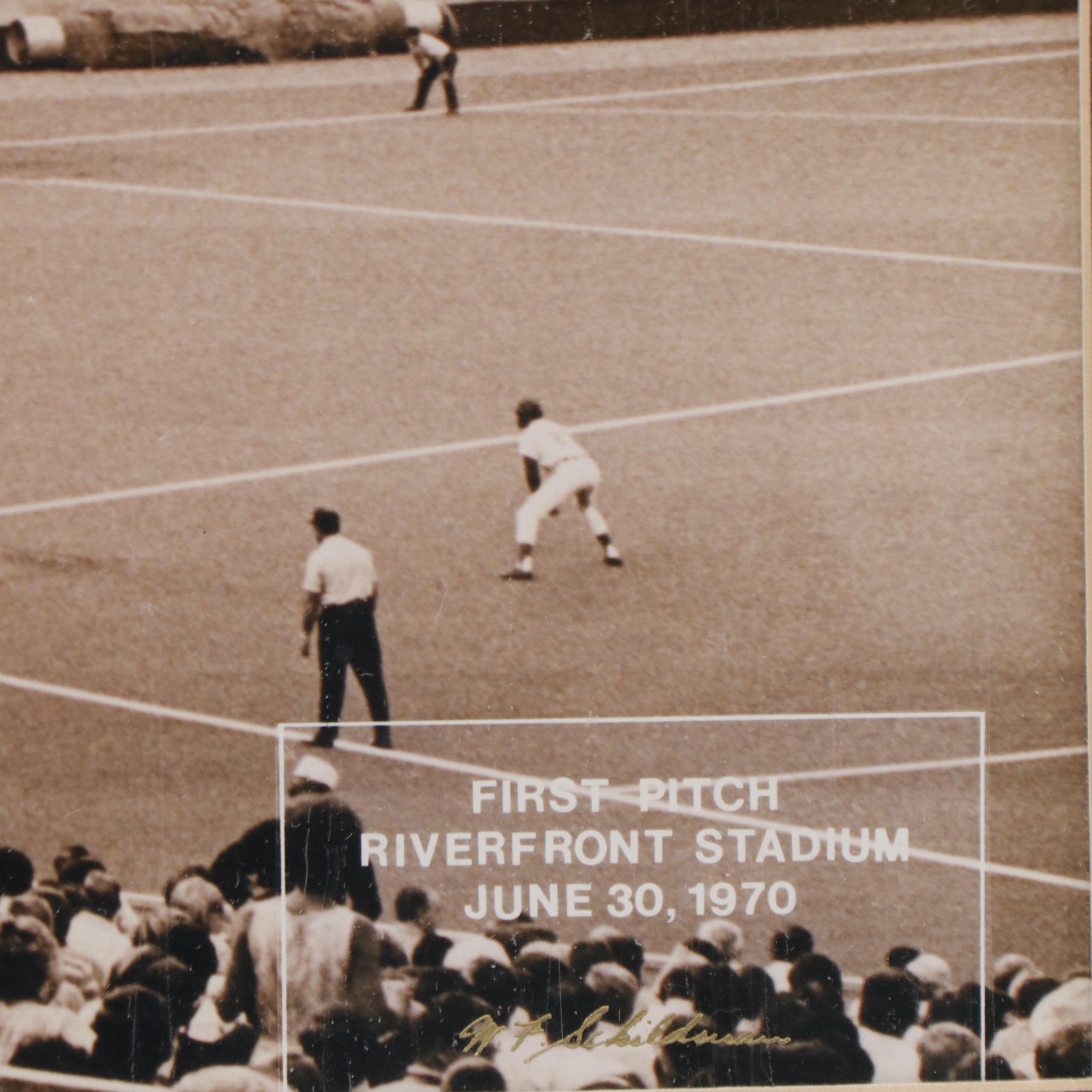 Johnny Bench and Floyd Berg Signed Artwork with Pete Rose Signed Display, More