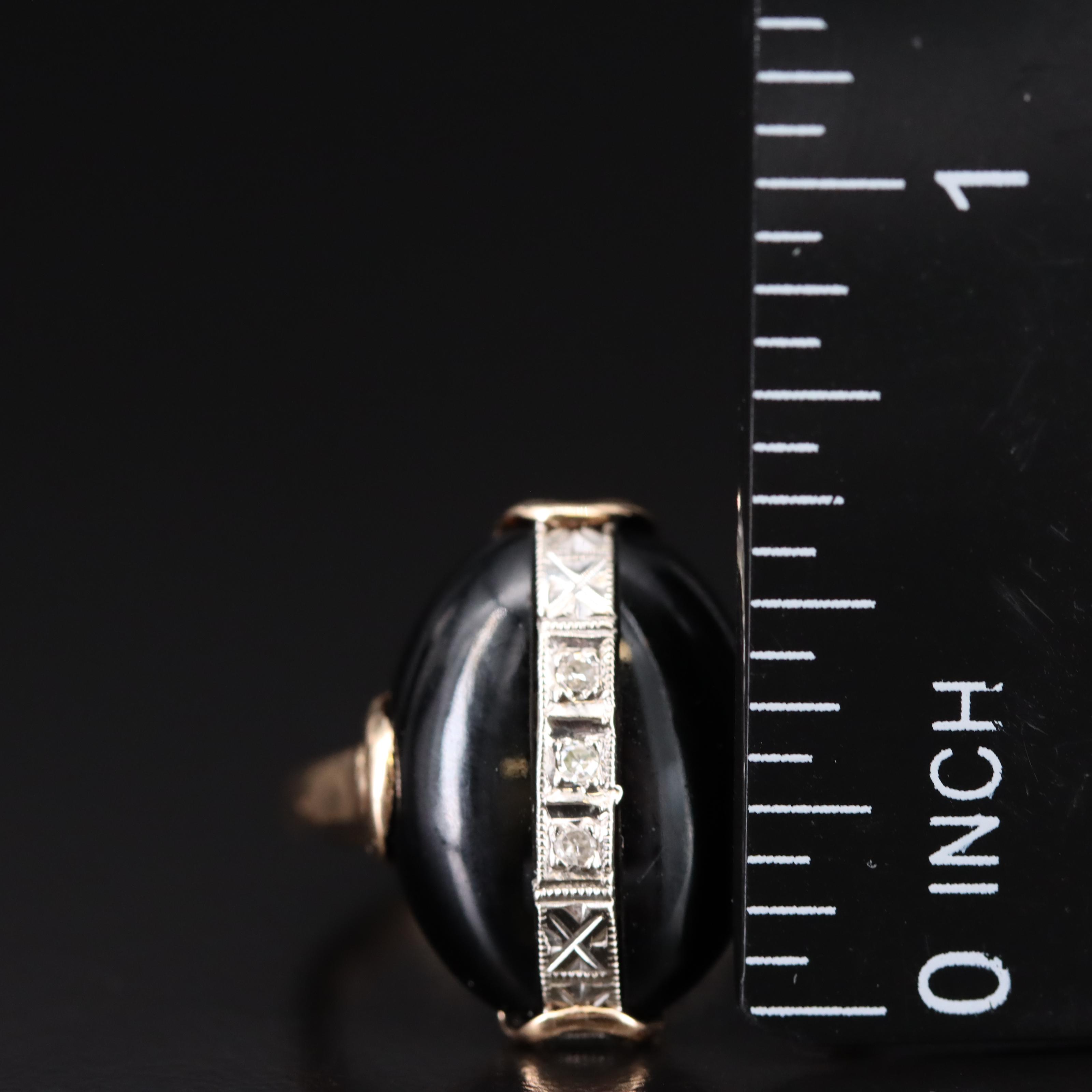 10K Black Onyx and 0.03 CTW Diamond Ring