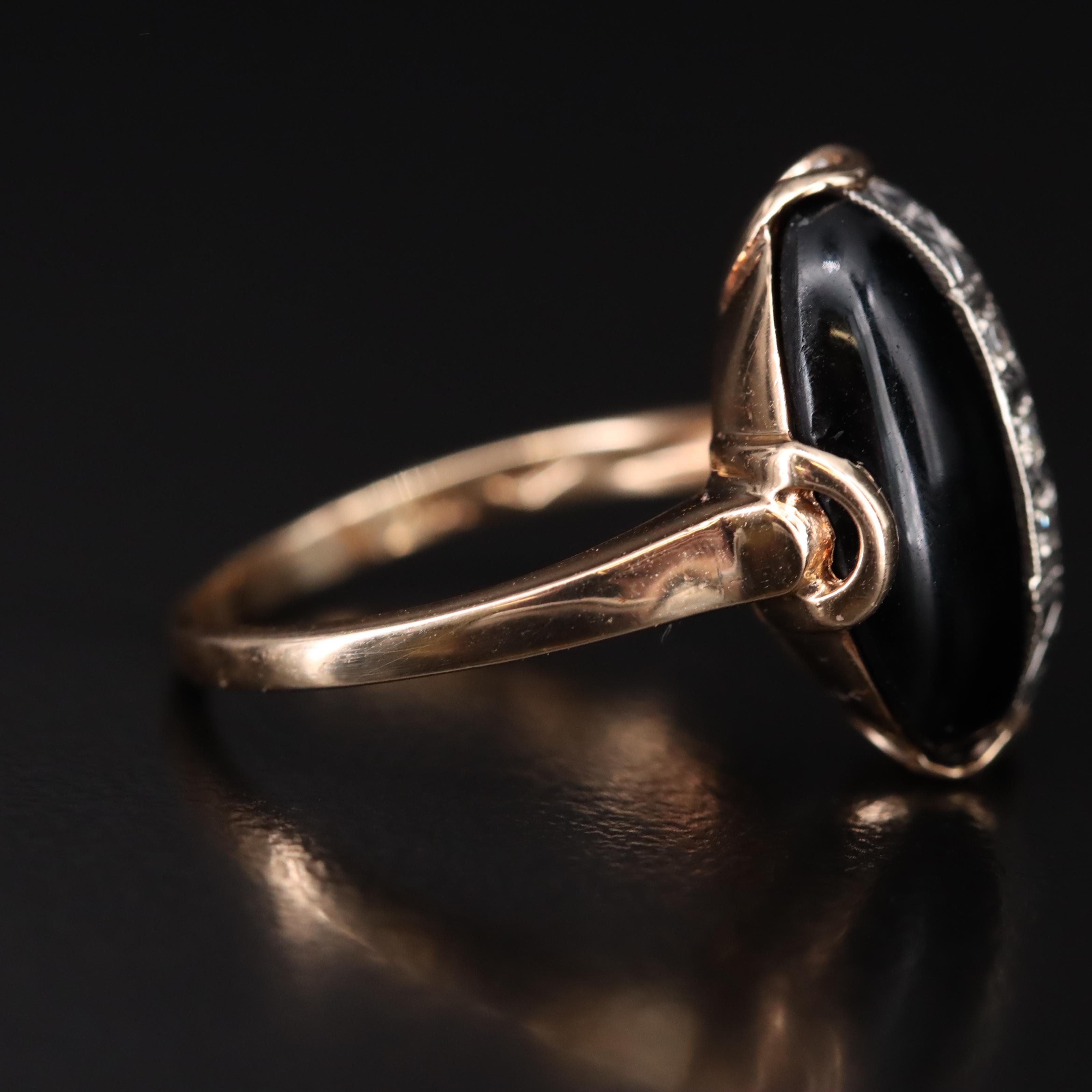 10K Black Onyx and 0.03 CTW Diamond Ring