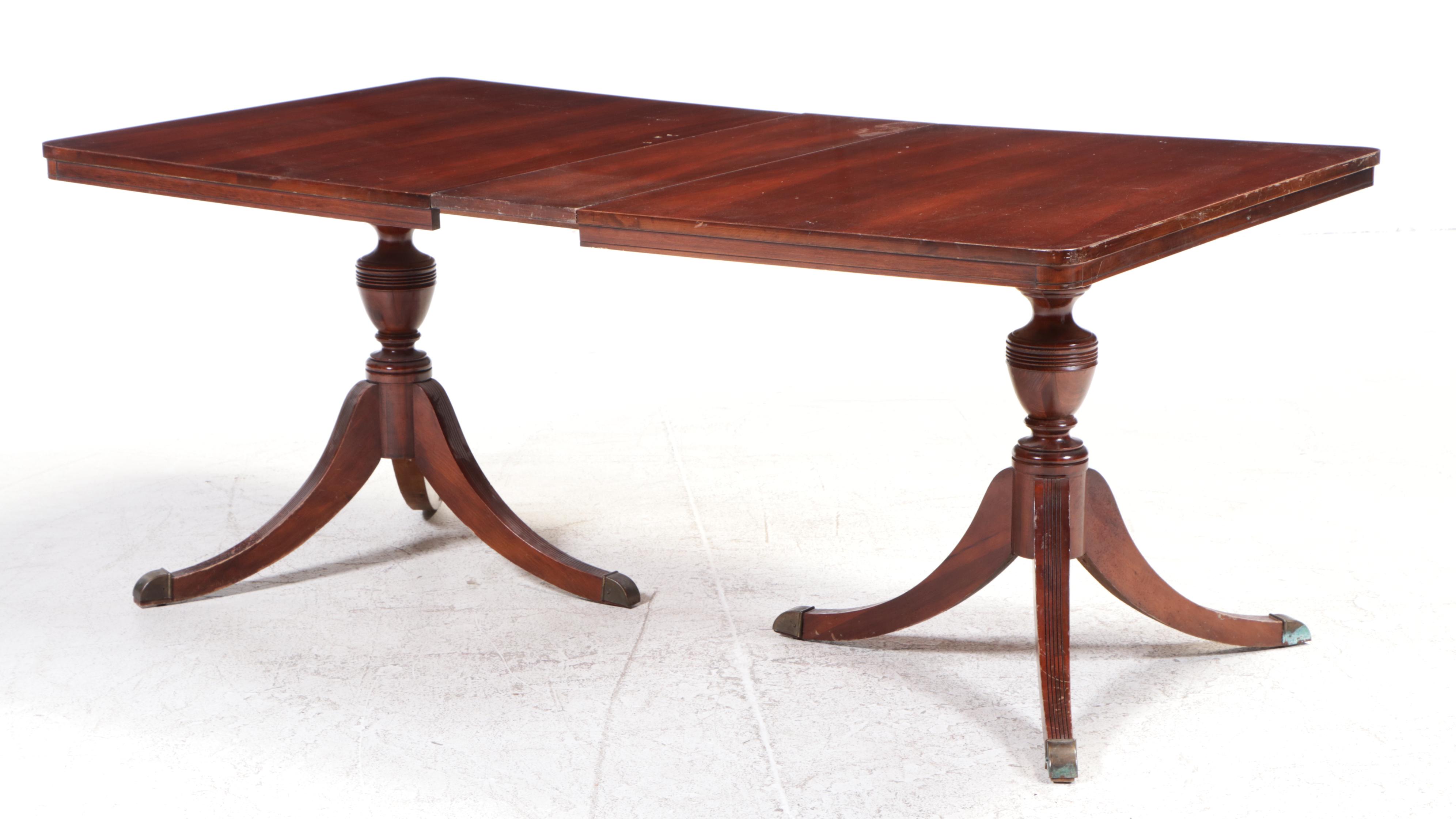 Federal Style Mahogany Dining Set, Mid-20th Century