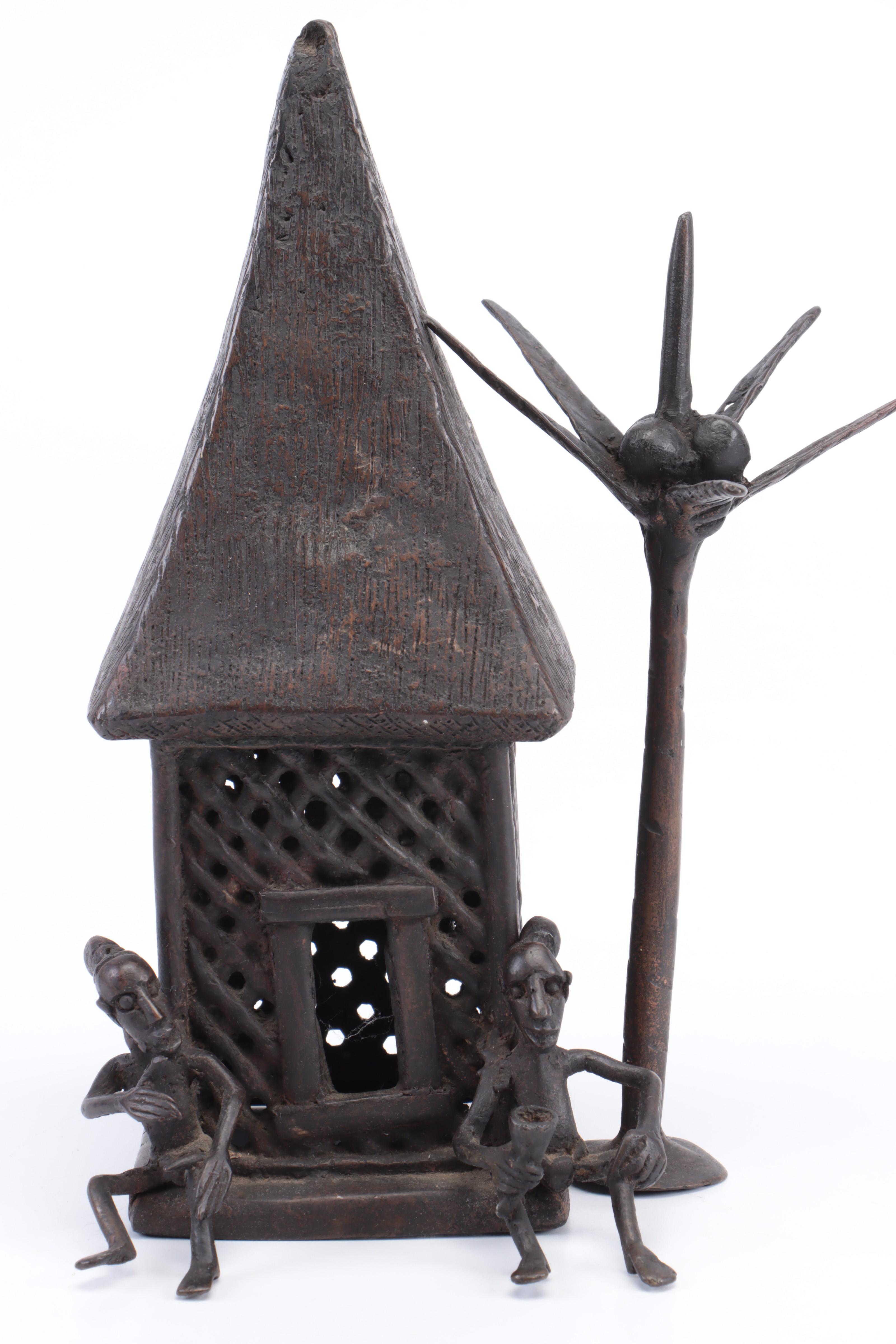 Bronze Sculpture of Bamiléké, Cameroon, Building with Figures