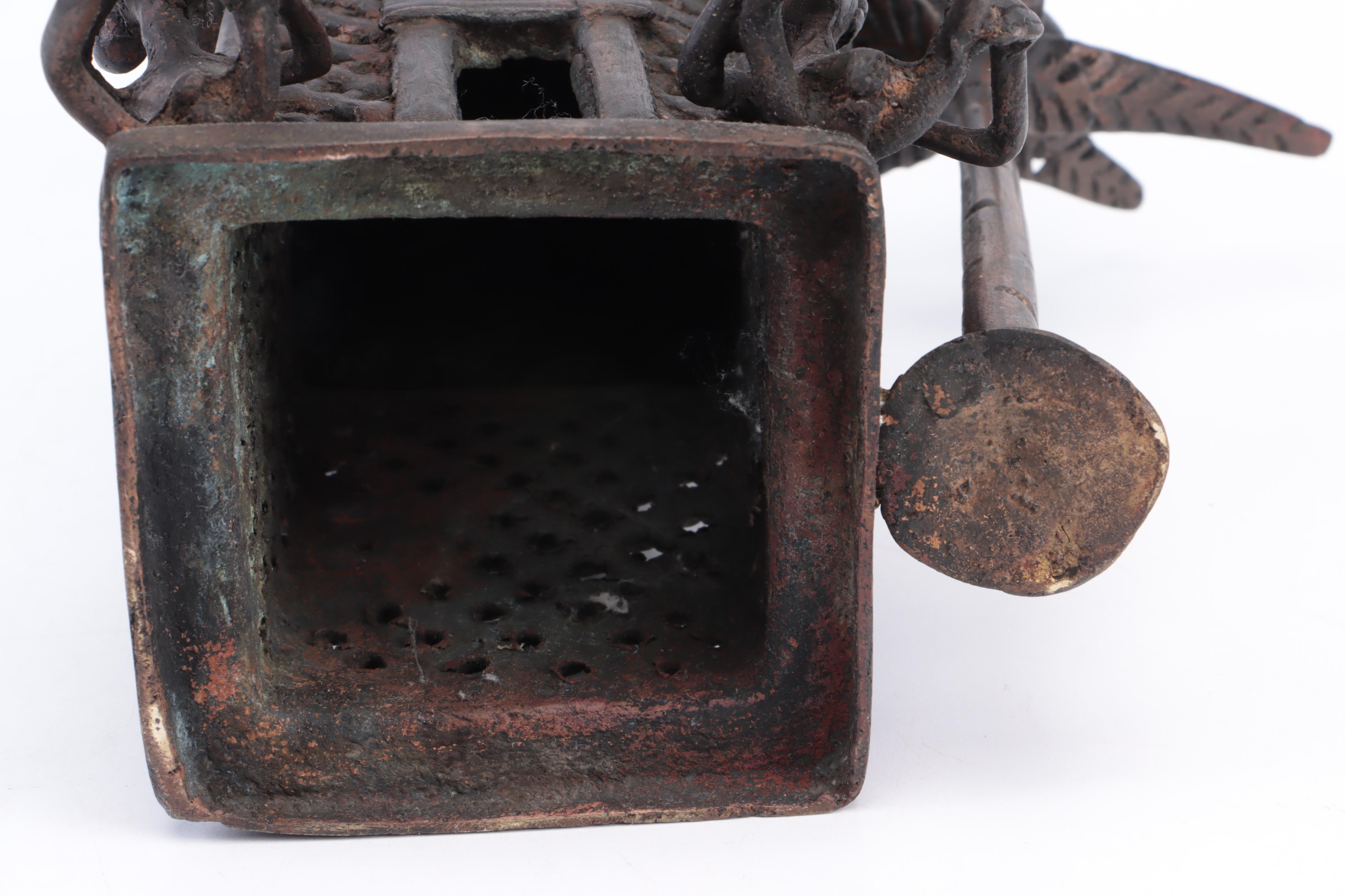 Bronze Sculpture of Bamiléké, Cameroon, Building with Figures