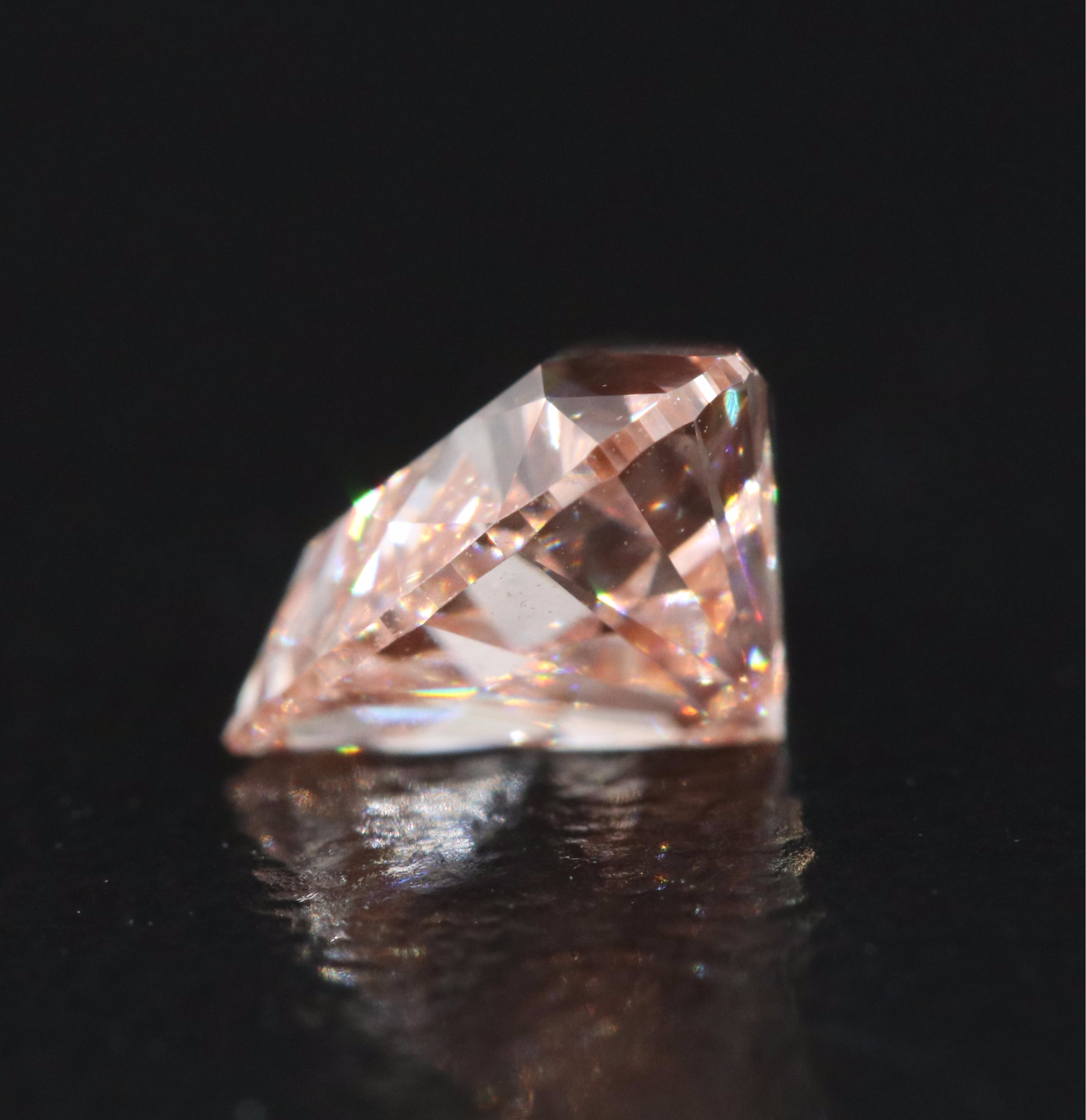Loose 1.02 CT Fancy Pink Diamond