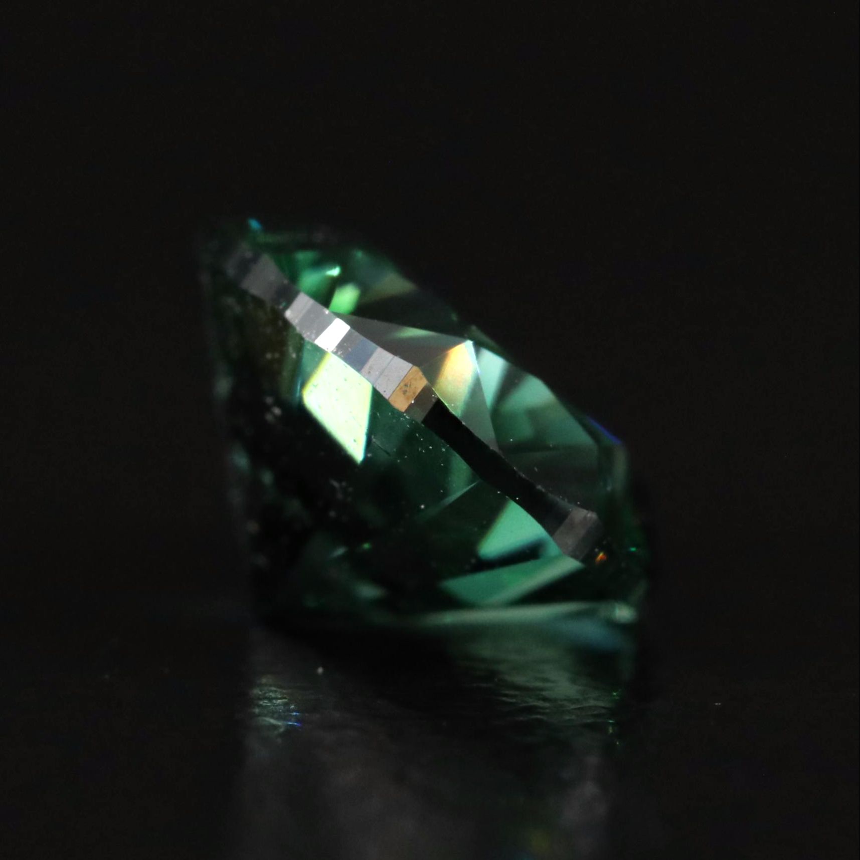 Loose 1.50 CT Fancy Dark Green Diamond