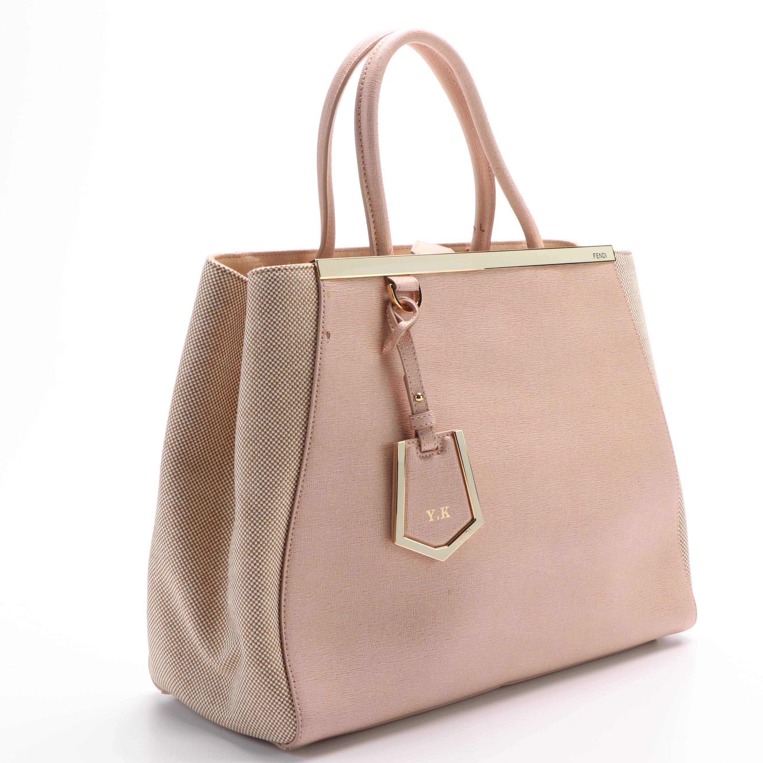 Fendi Toujours Hand Bag in Pink Leather
