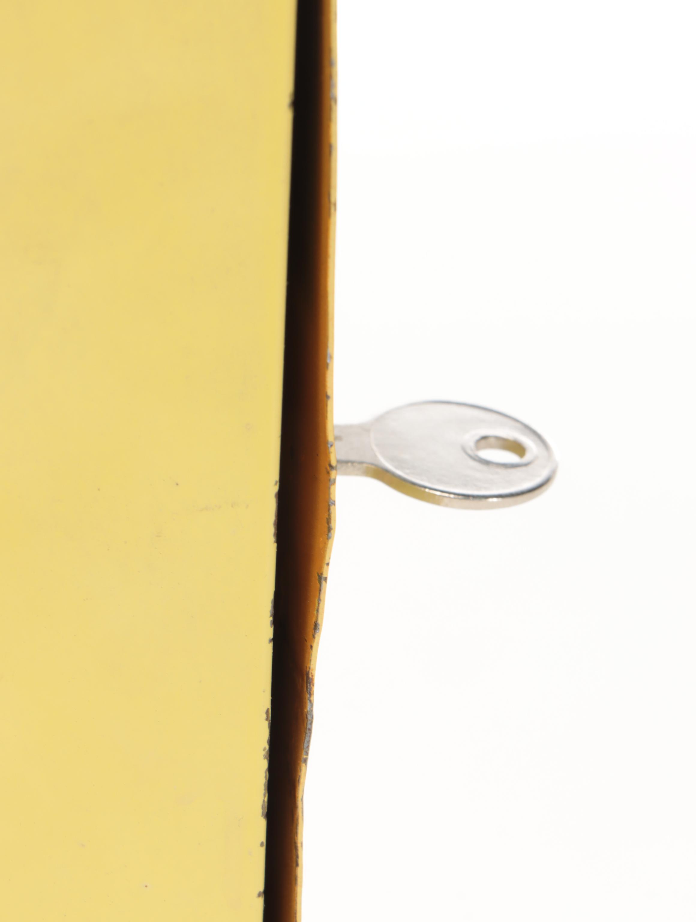 Teeter Meter Metal Table Top Arcade Game