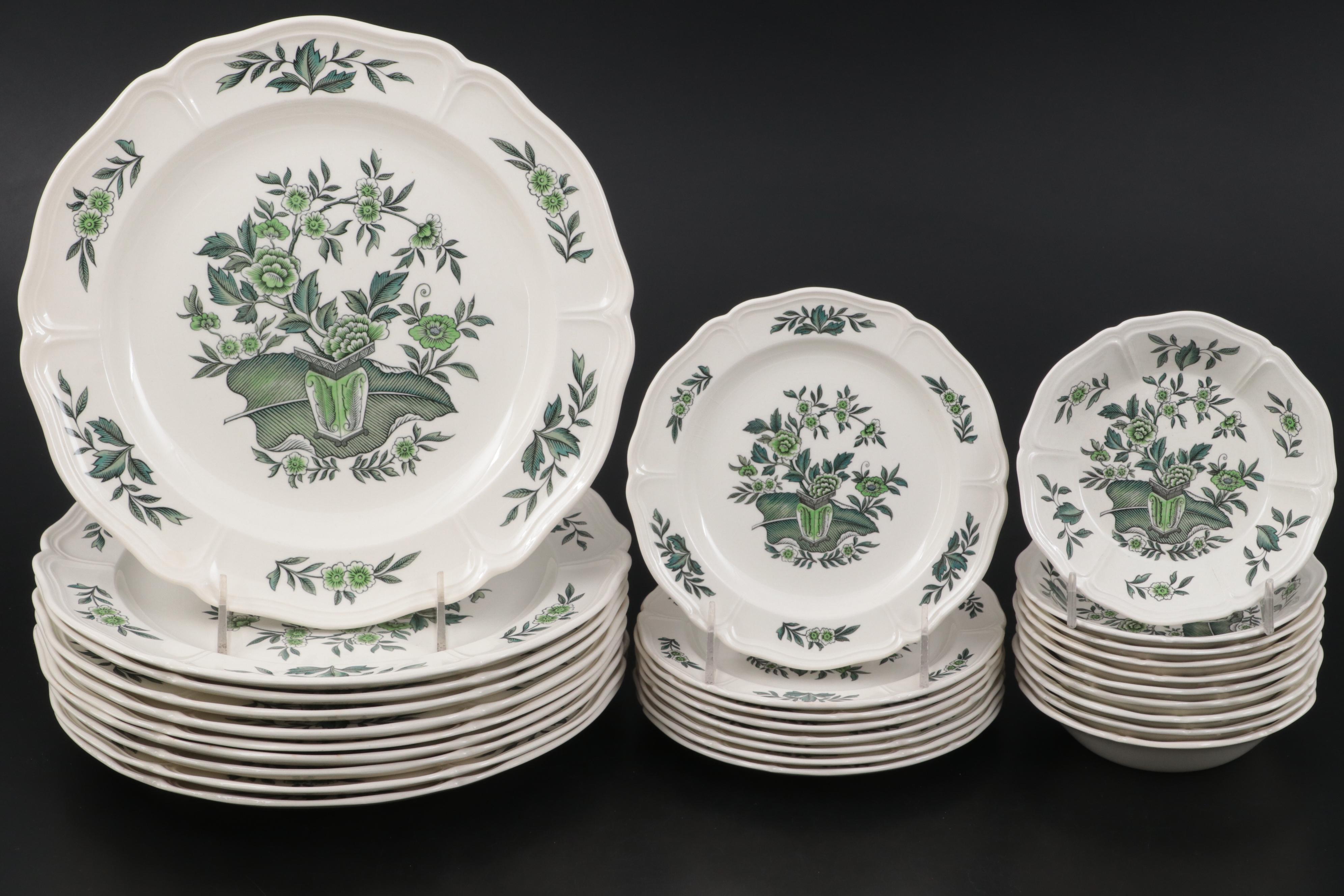 Wedgwood "Green Leaf" Dinnerware, 1949-1957