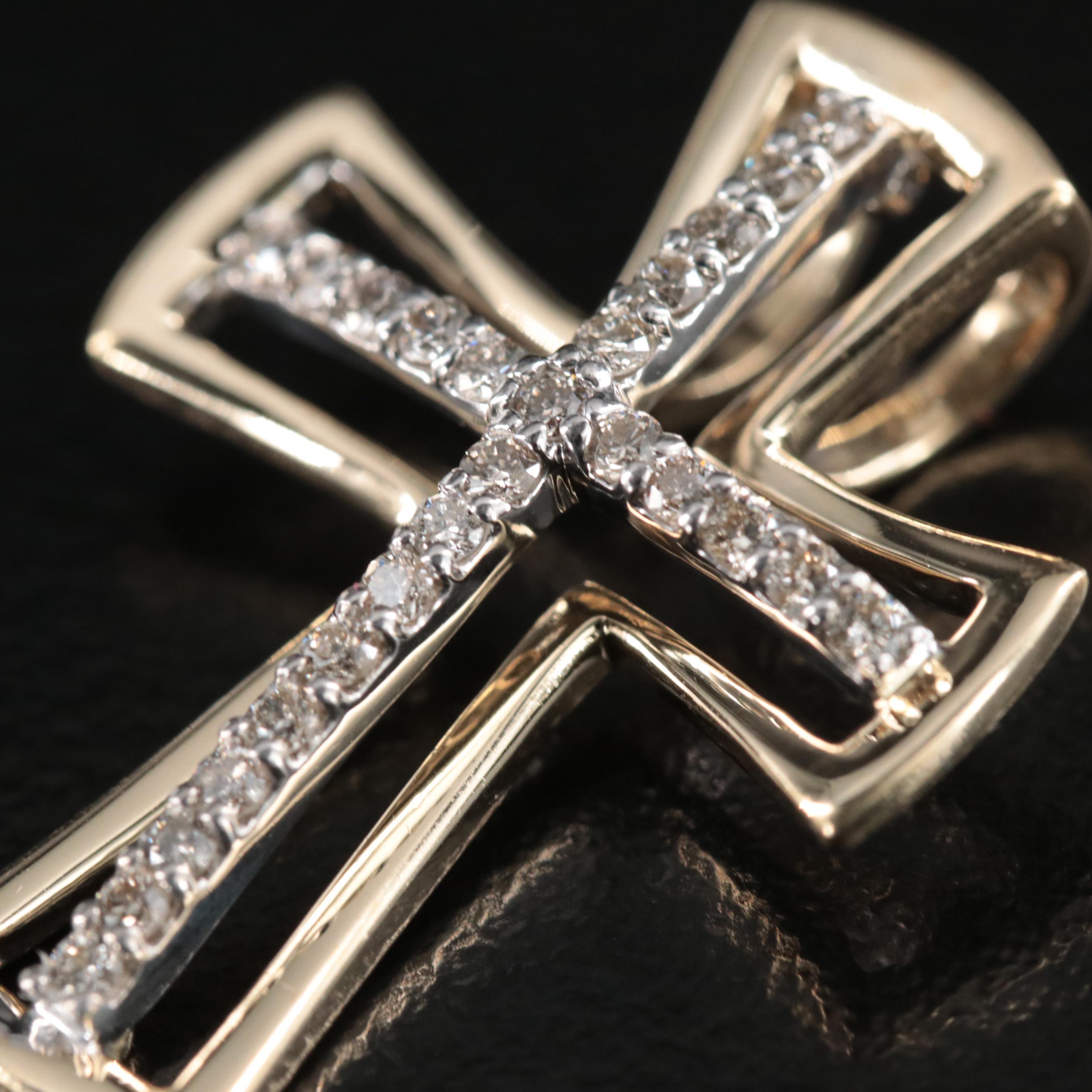 14K 0.28 CTW Diamond Cross Pendant