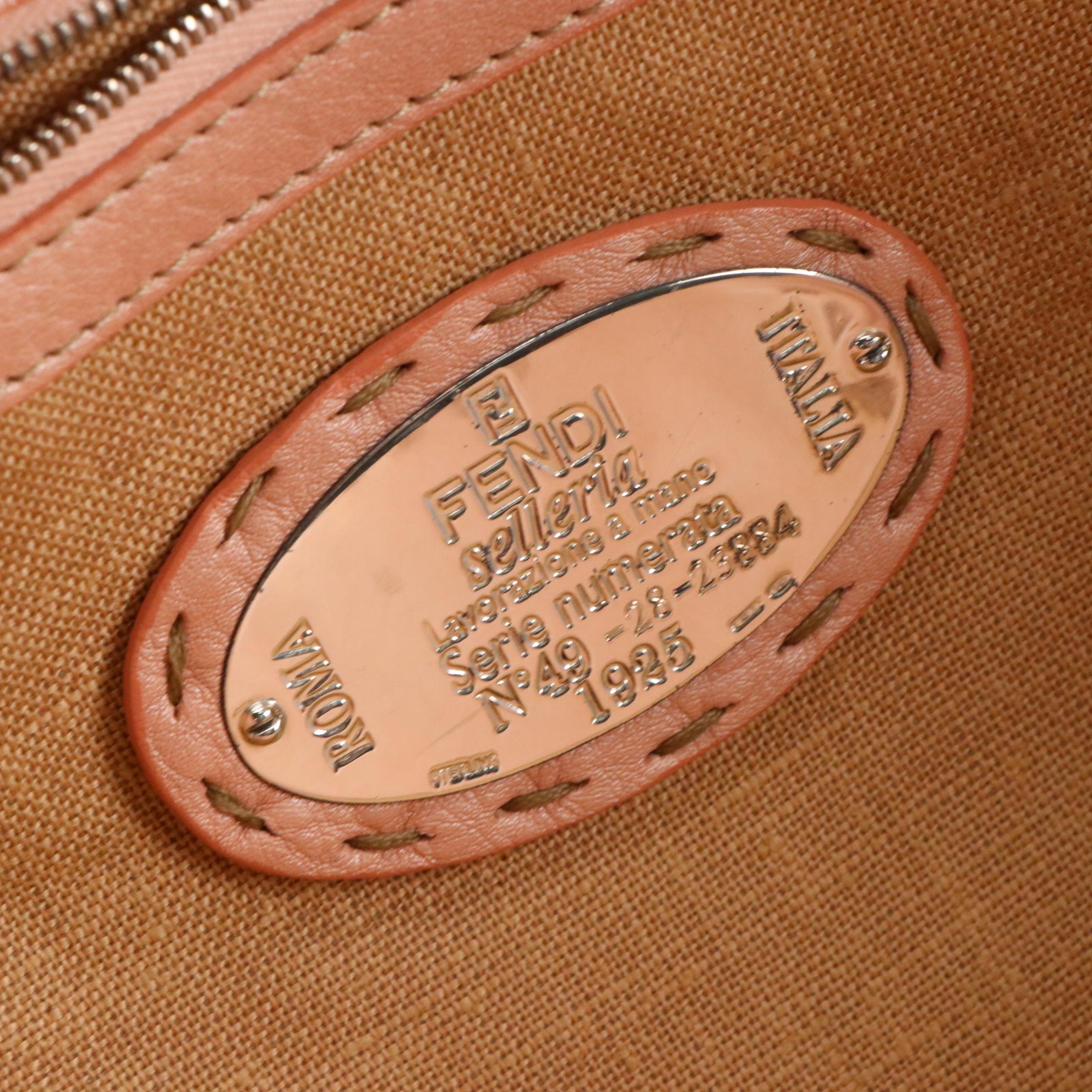 Fendi Selleria Grain Leather Tote Bag with Running Stitch Detailing