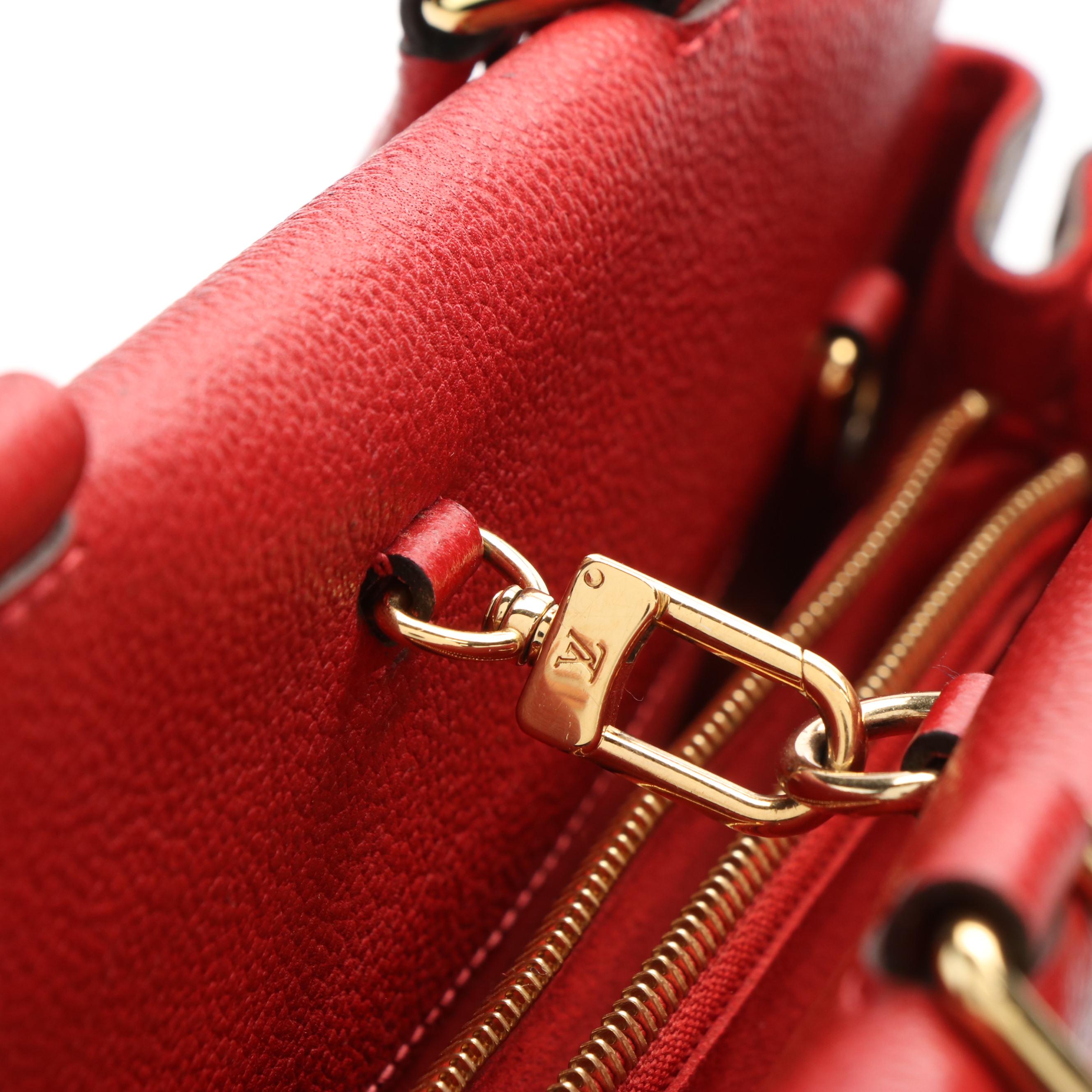 Louis Vuitton Venus Shoulder Bag in Cerise Leather and Monogram Canvas