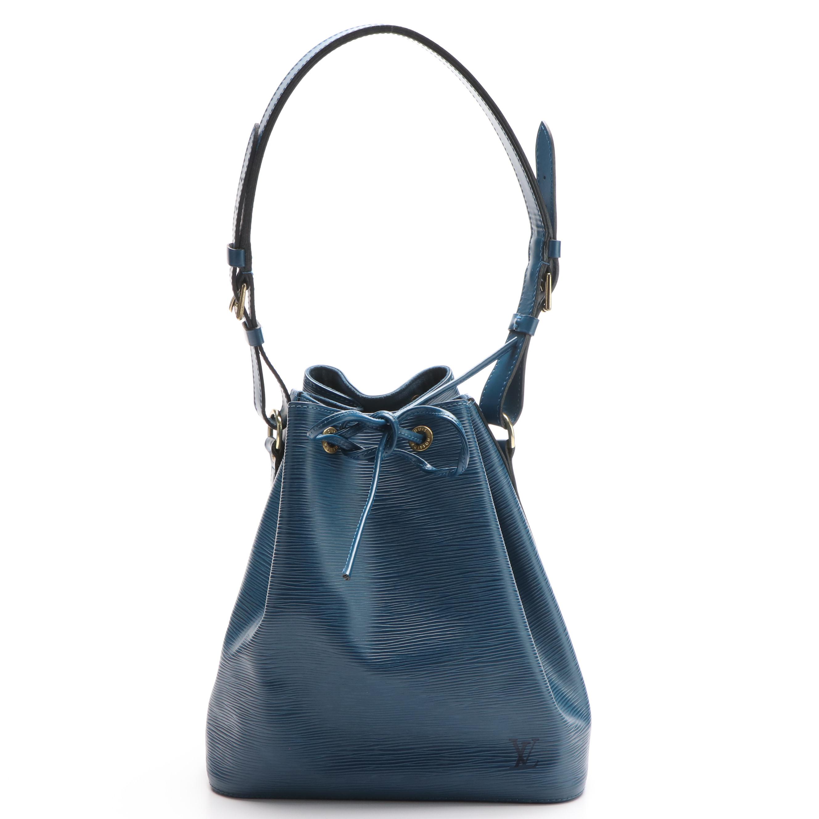 Louis Vuitton Noe Bucket Bag in Blue Epi Leather