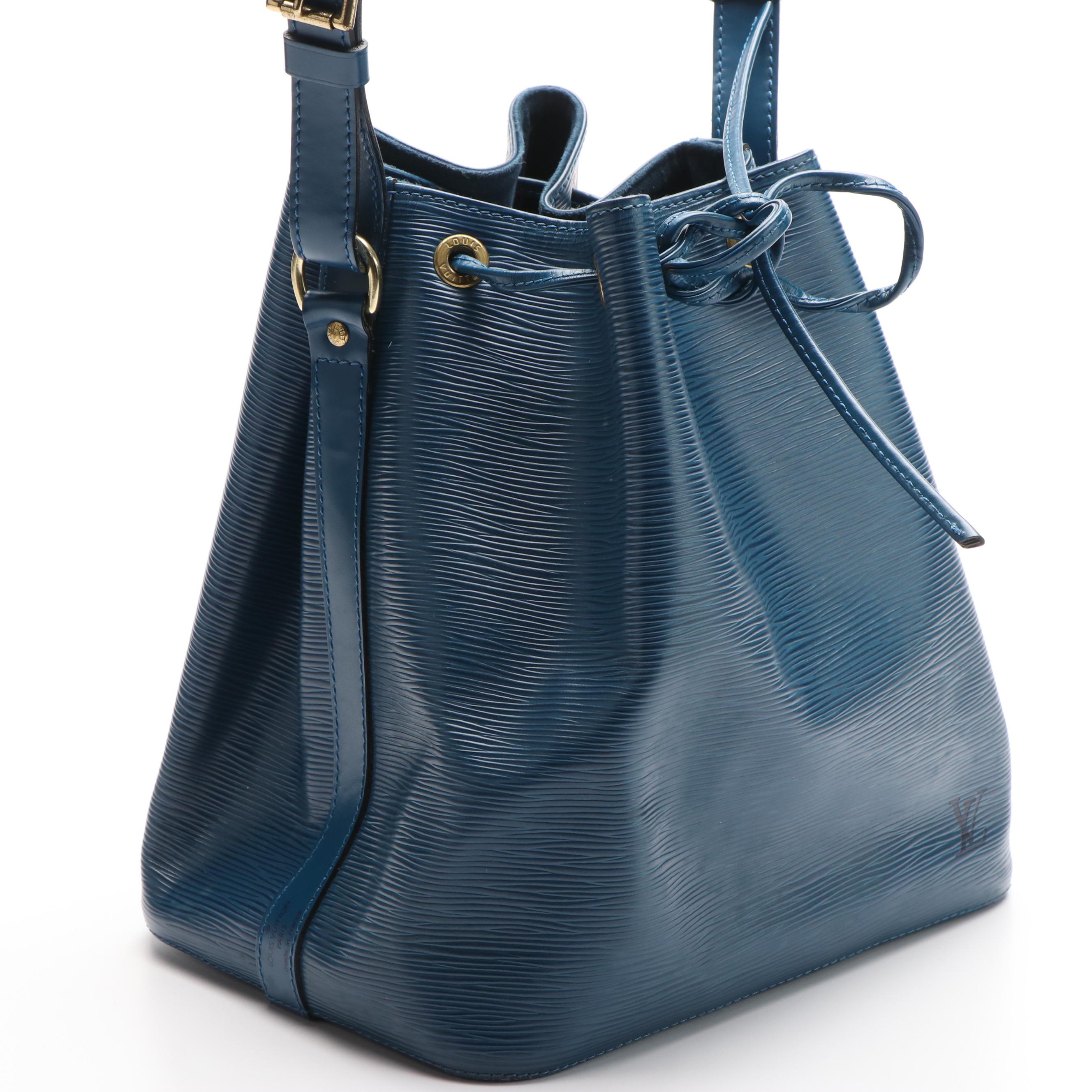 Louis Vuitton Noe Bucket Bag in Blue Epi Leather