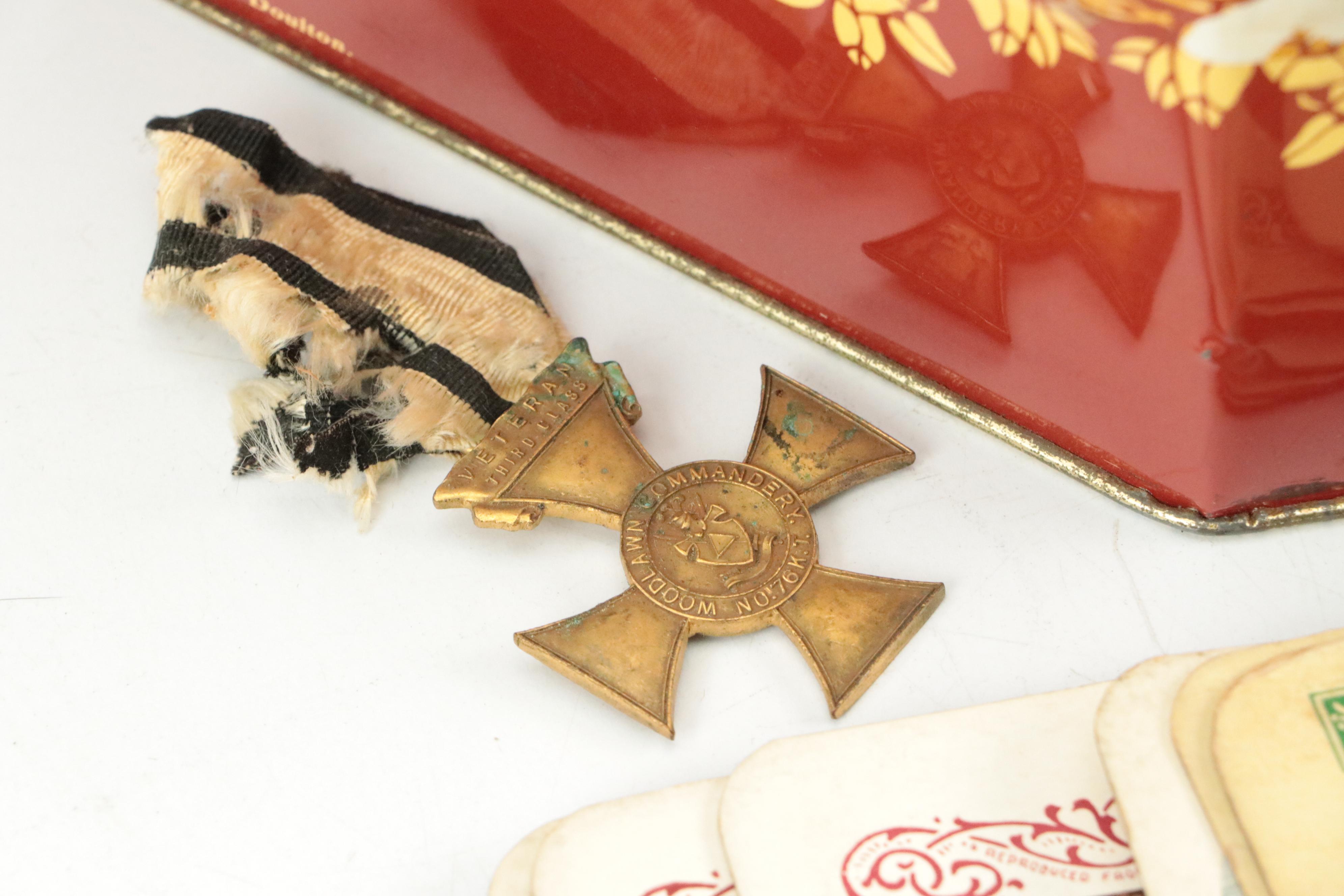 Underwood & Underwood Stereoscope with View Cards