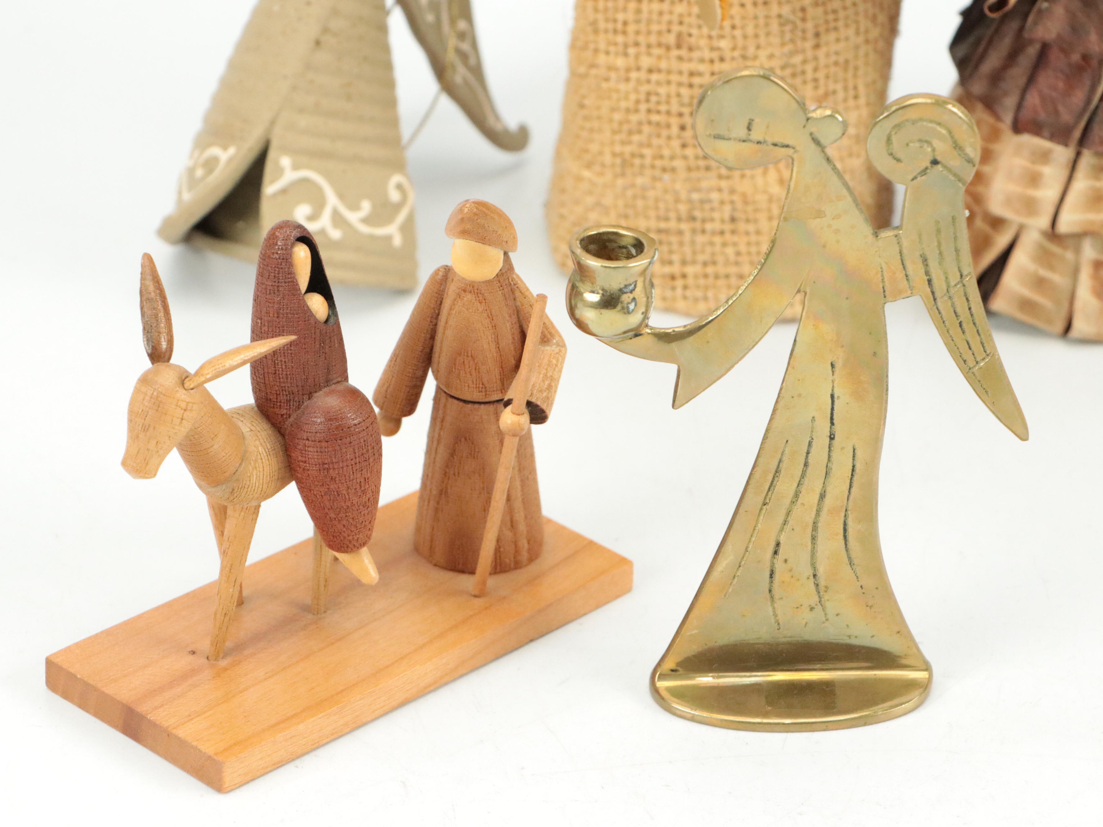 Lladró Holy Family Porcelain Figurines with Other Seasonal Décor